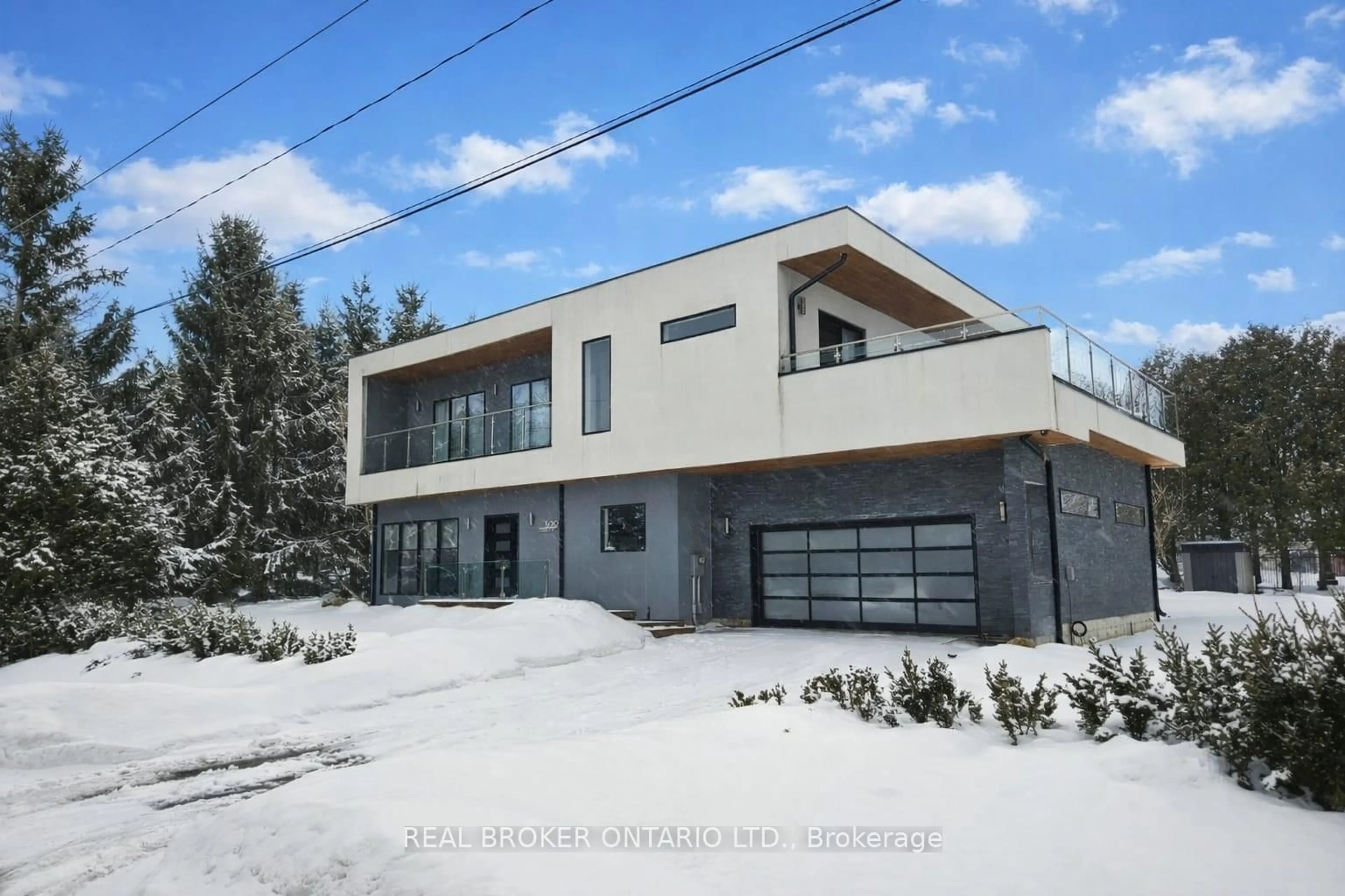 Unknown for 5010 Barber St, Pickering Ontario L1Y 1B4