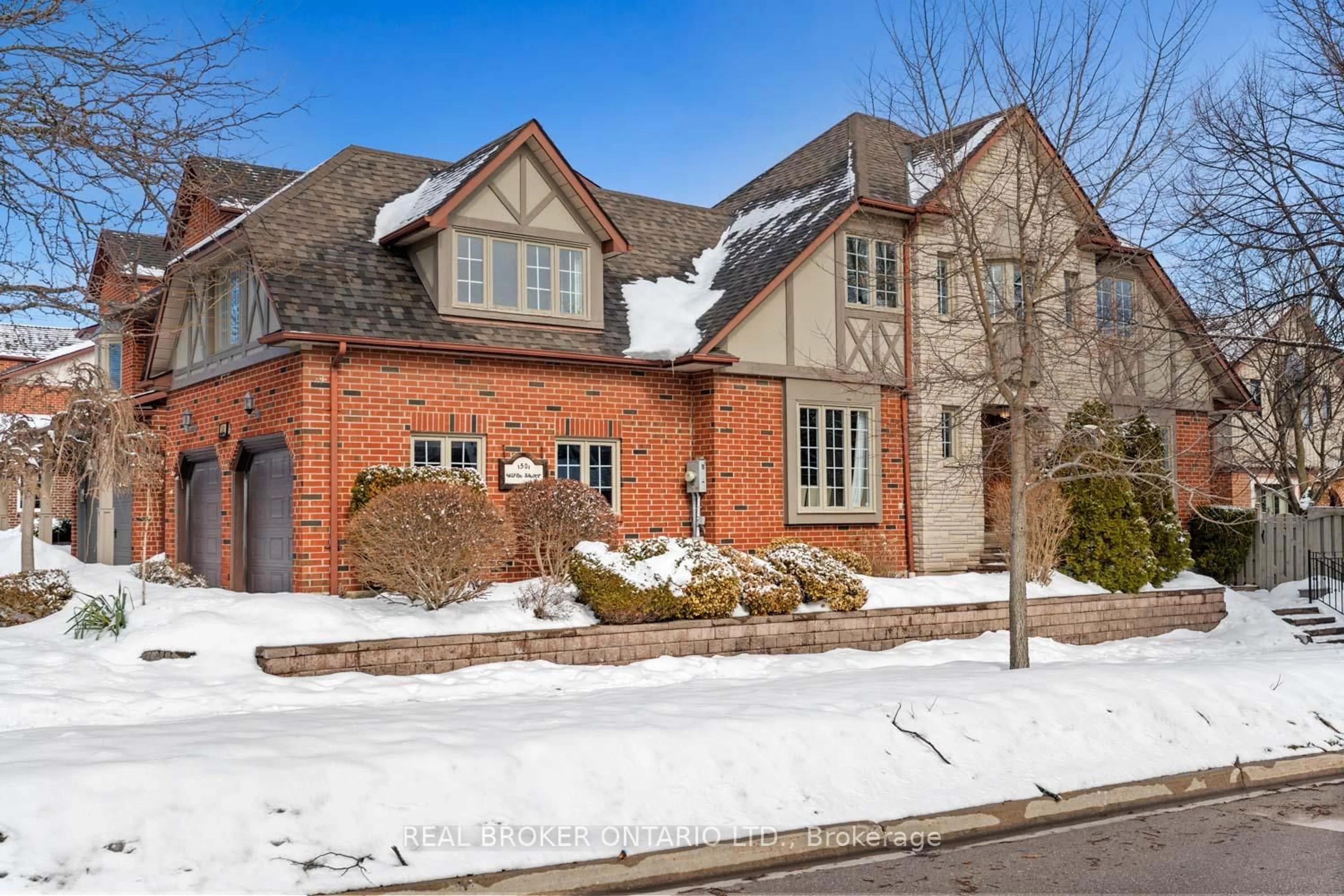 Home with brick exterior material, street for 1501 Silver Spruce Dr, Pickering Ontario L1V 5G9