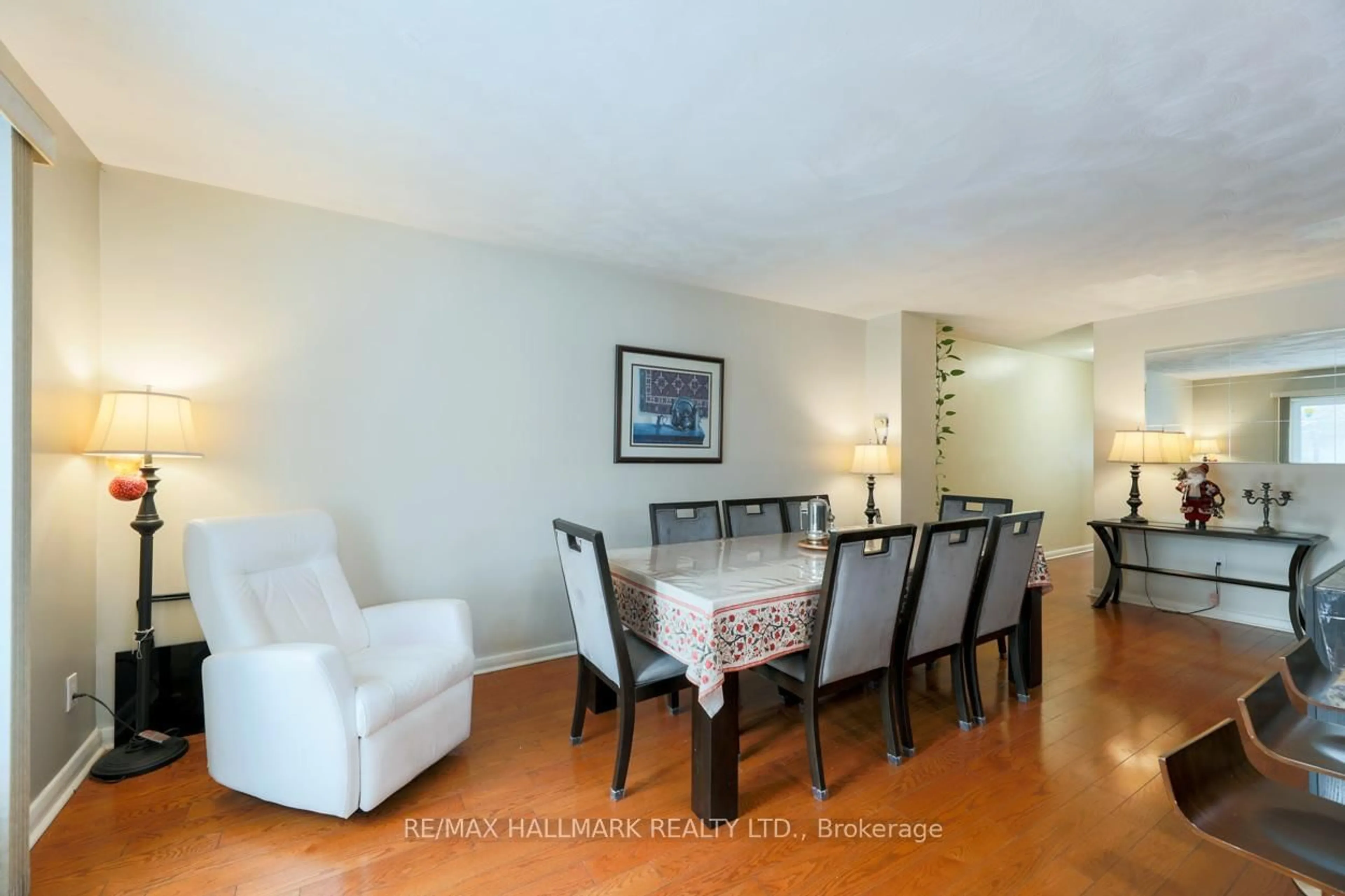 Dining room, unknown for 12 Trinnell Blvd, Toronto Ontario M1L 1S7