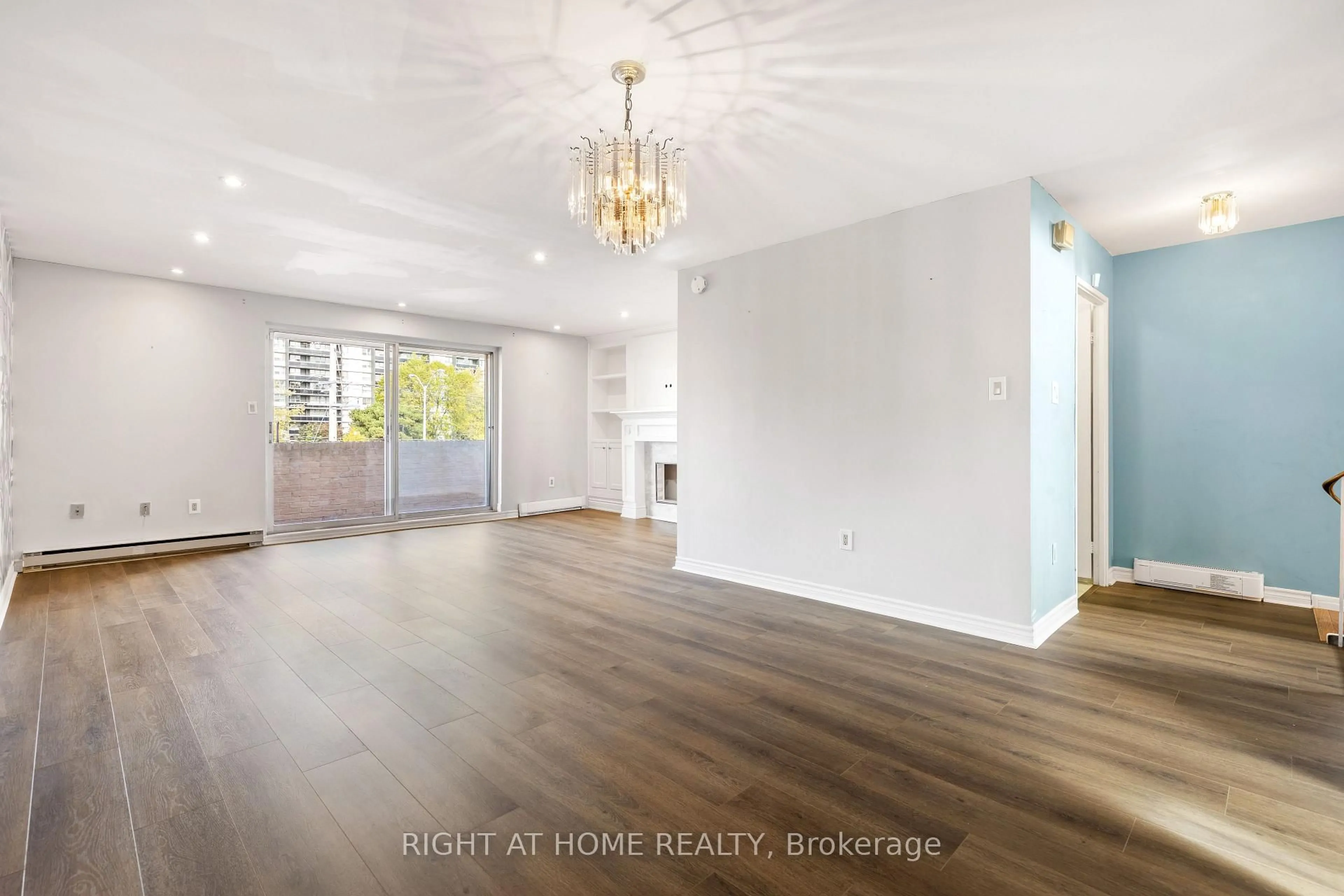 A pic of a room for 91 Muir Dr #66, Toronto Ontario M1M 3T7