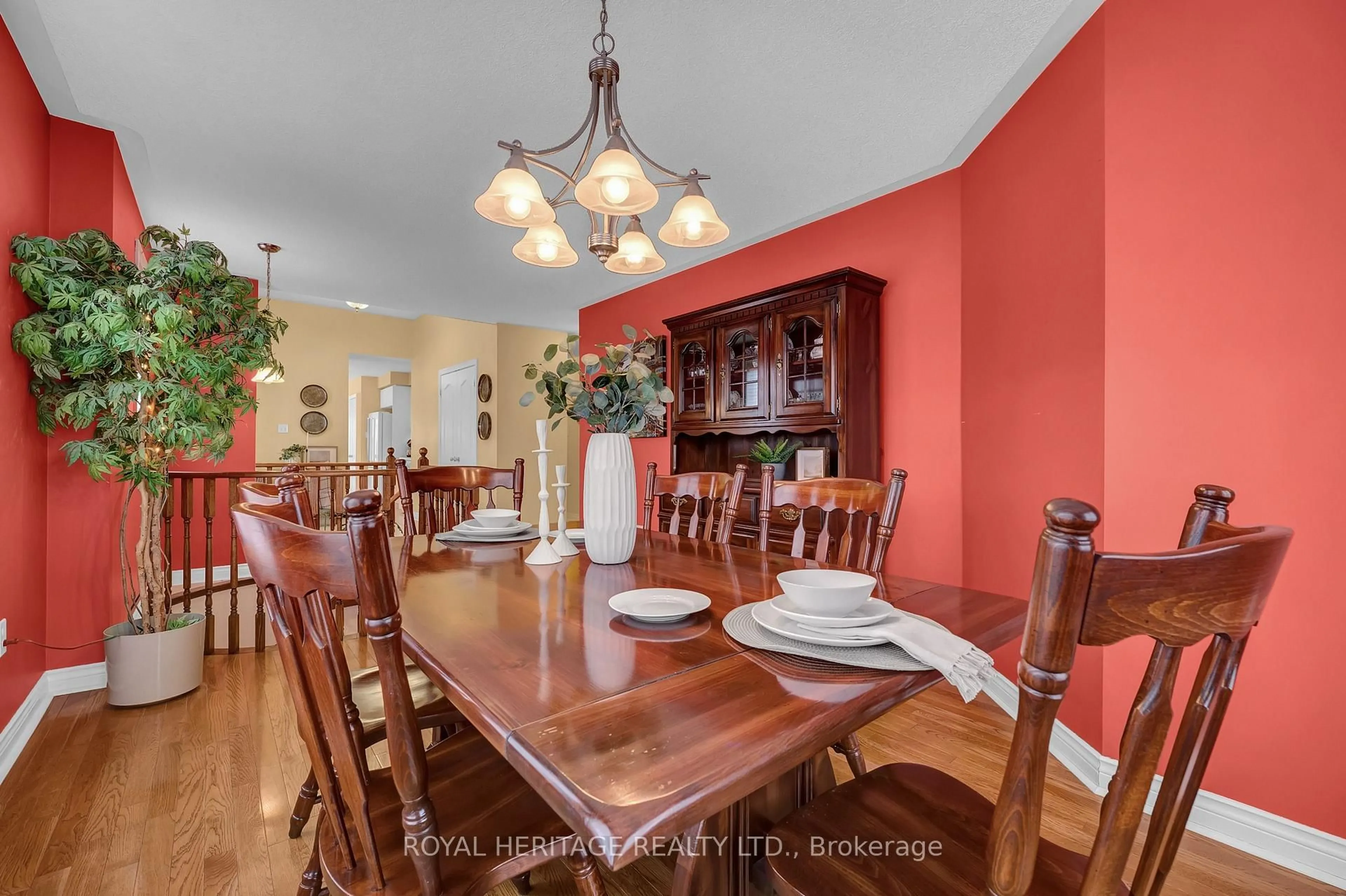 Dining room, unknown for 86 Root Cres, Ajax Ontario L1T 4L6