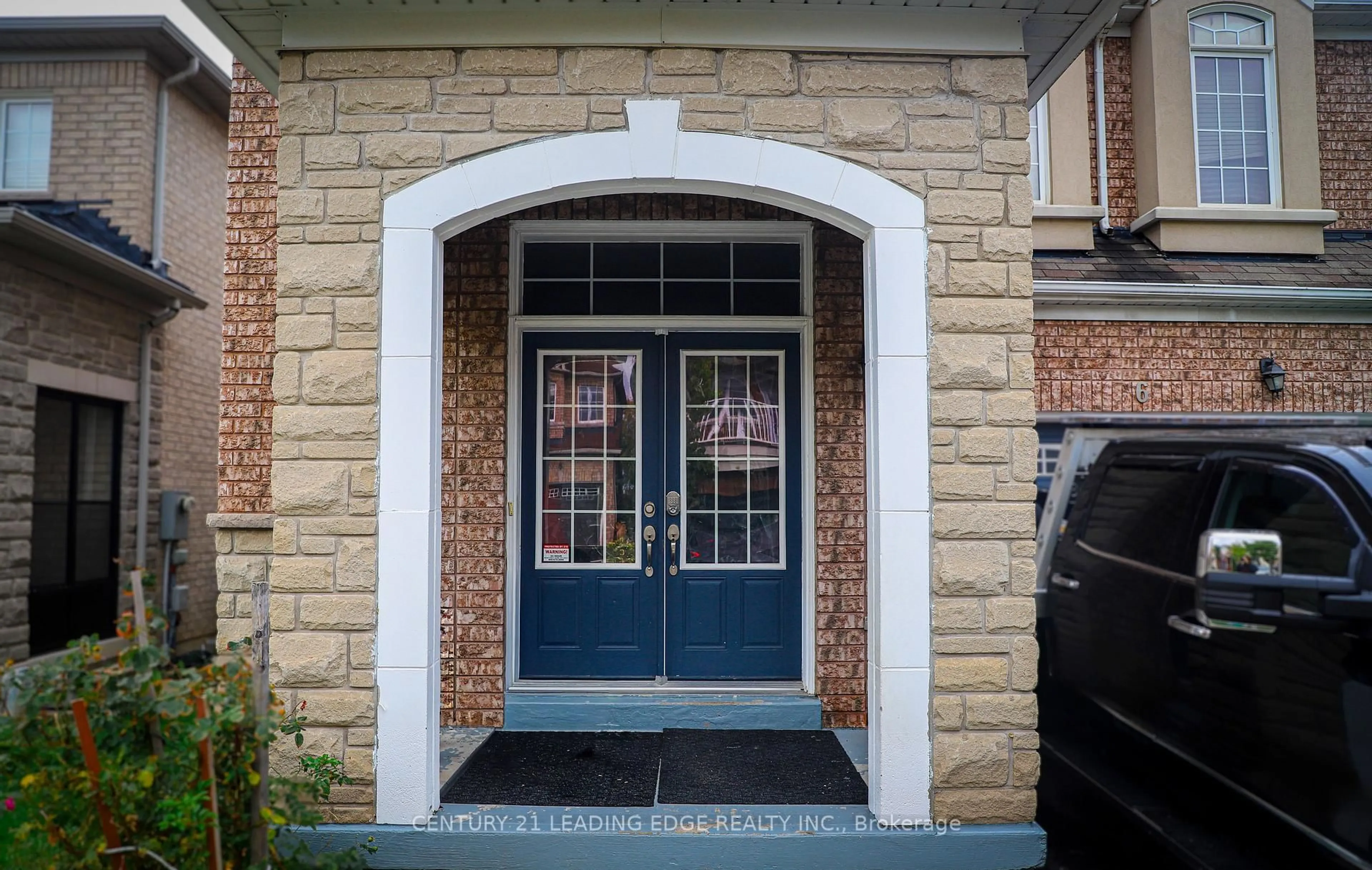 Indoor entryway for 6 Gamble Dr, Ajax Ontario L1Z 0H2