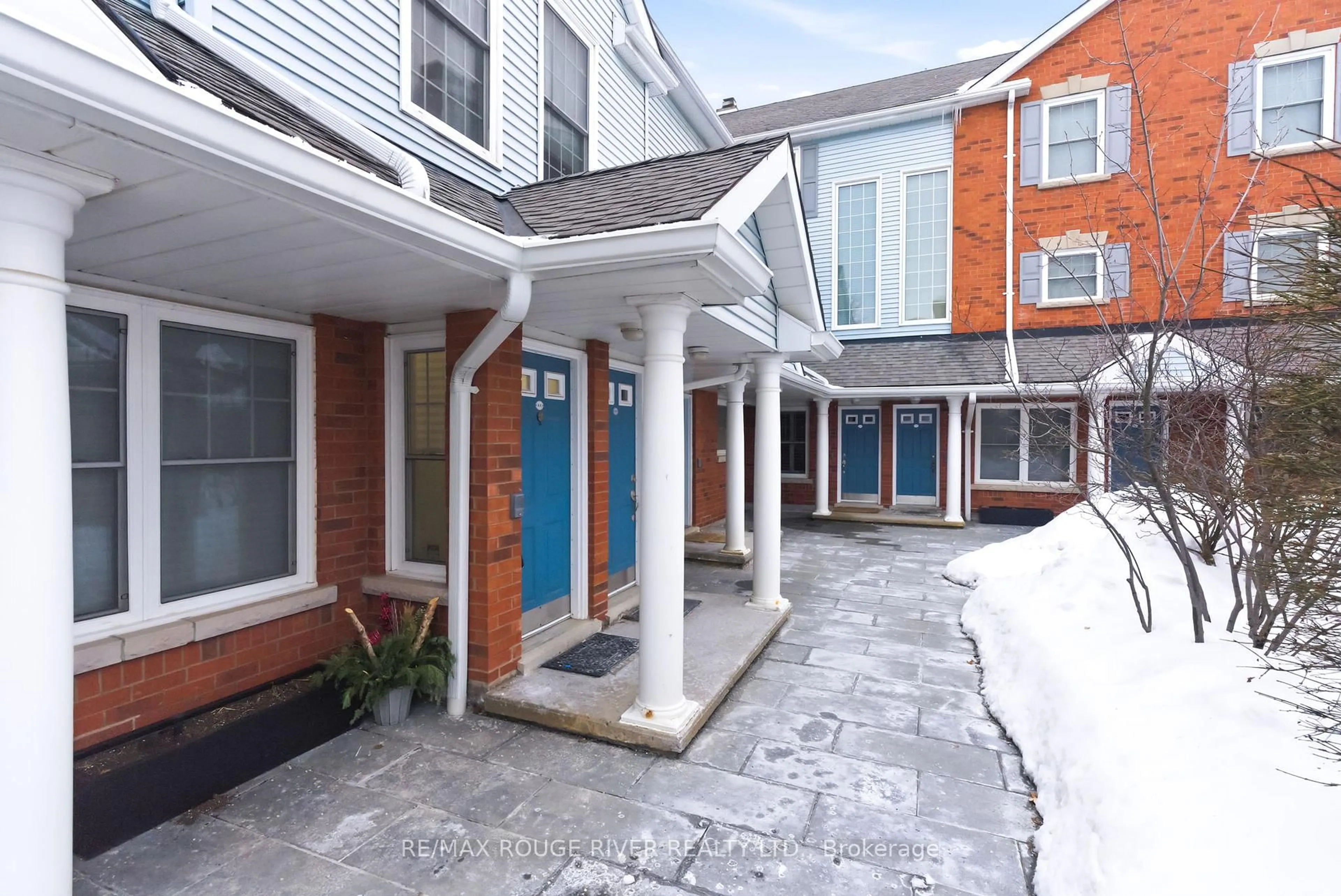 Unknown for 1665 Nash Rd #E2, Clarington Ontario L1E 1S8