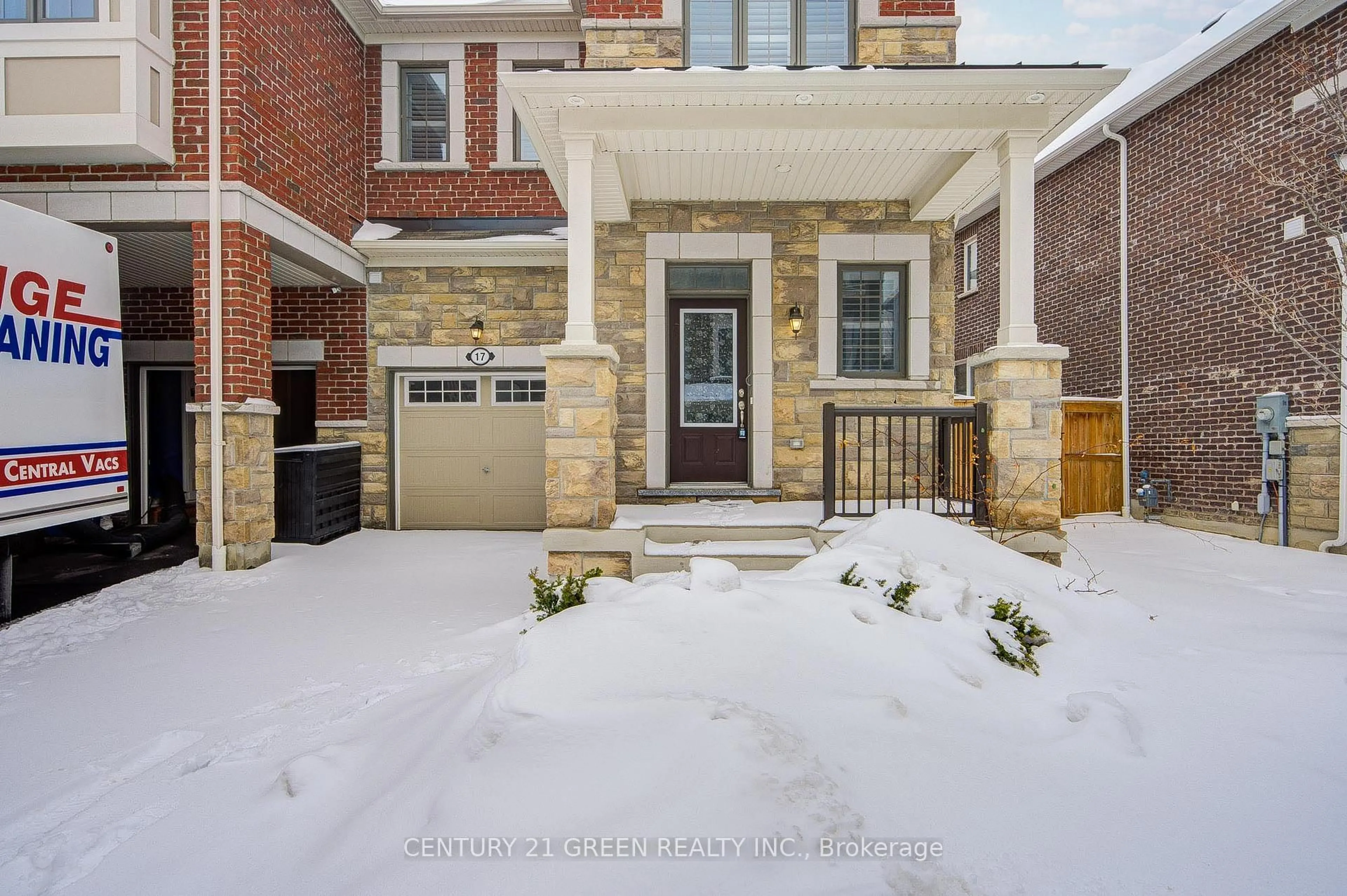 Home with brick exterior material, street for 17 Windflower Way, Whitby Ontario L1P 0H9