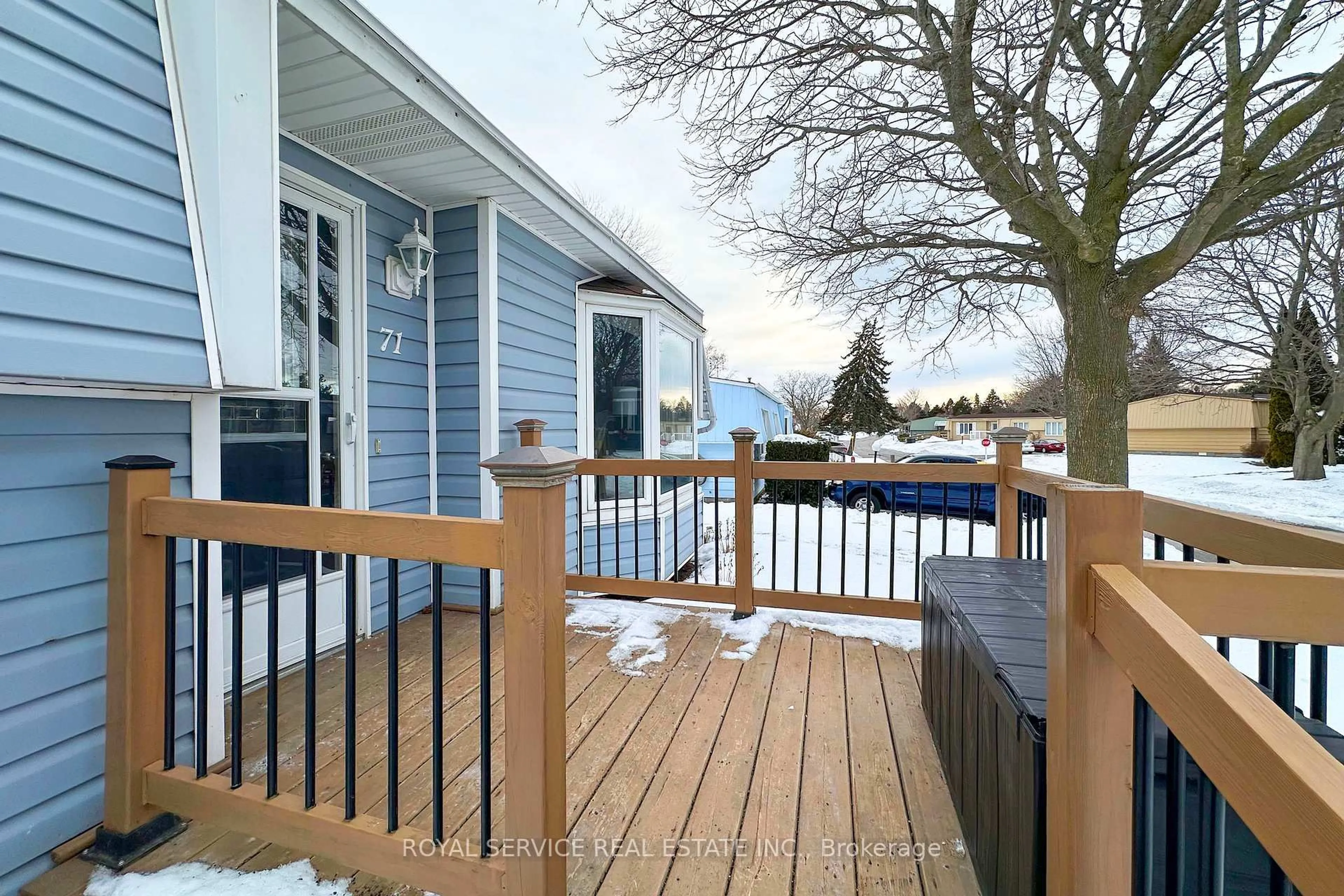 Patio, water/lake/river/ocean view for 71 Bluffs Rd, Clarington Ontario L1B 1A6