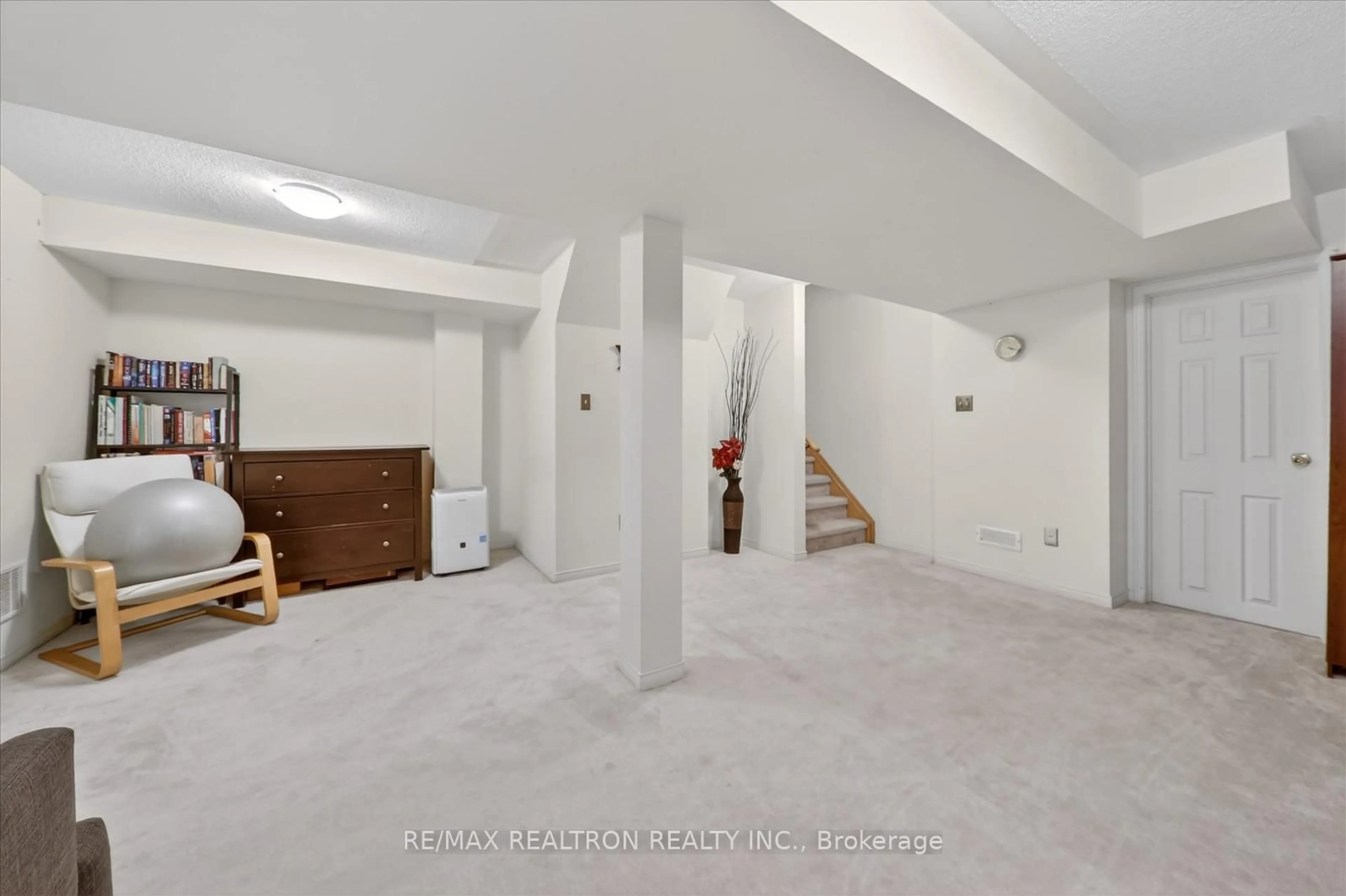 A pic of a room for 8 Hickman Rd, Ajax Ontario L1S 0C8