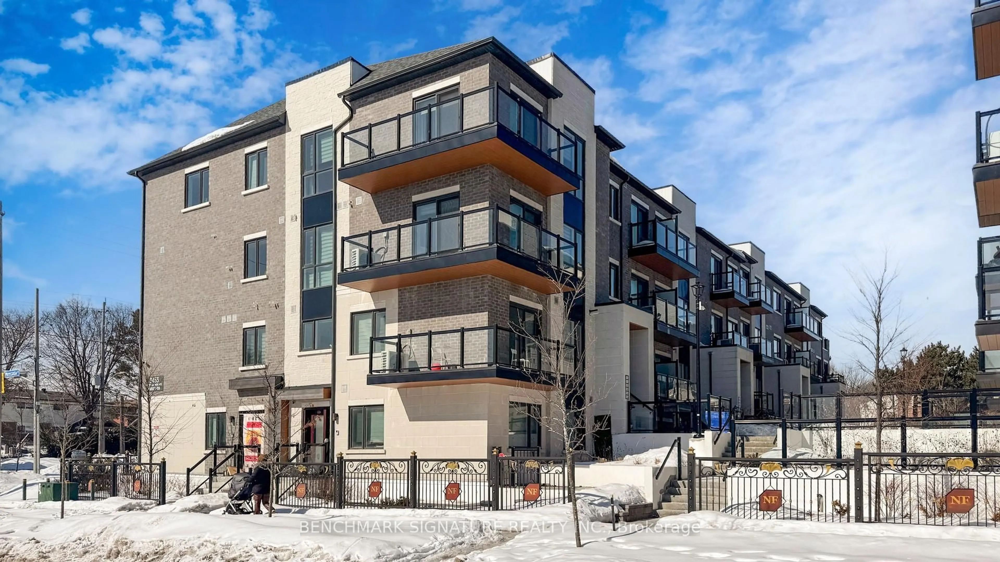 Patio, street for 3453 Victoria Park Ave #A207, Toronto Ontario M1W 0A9