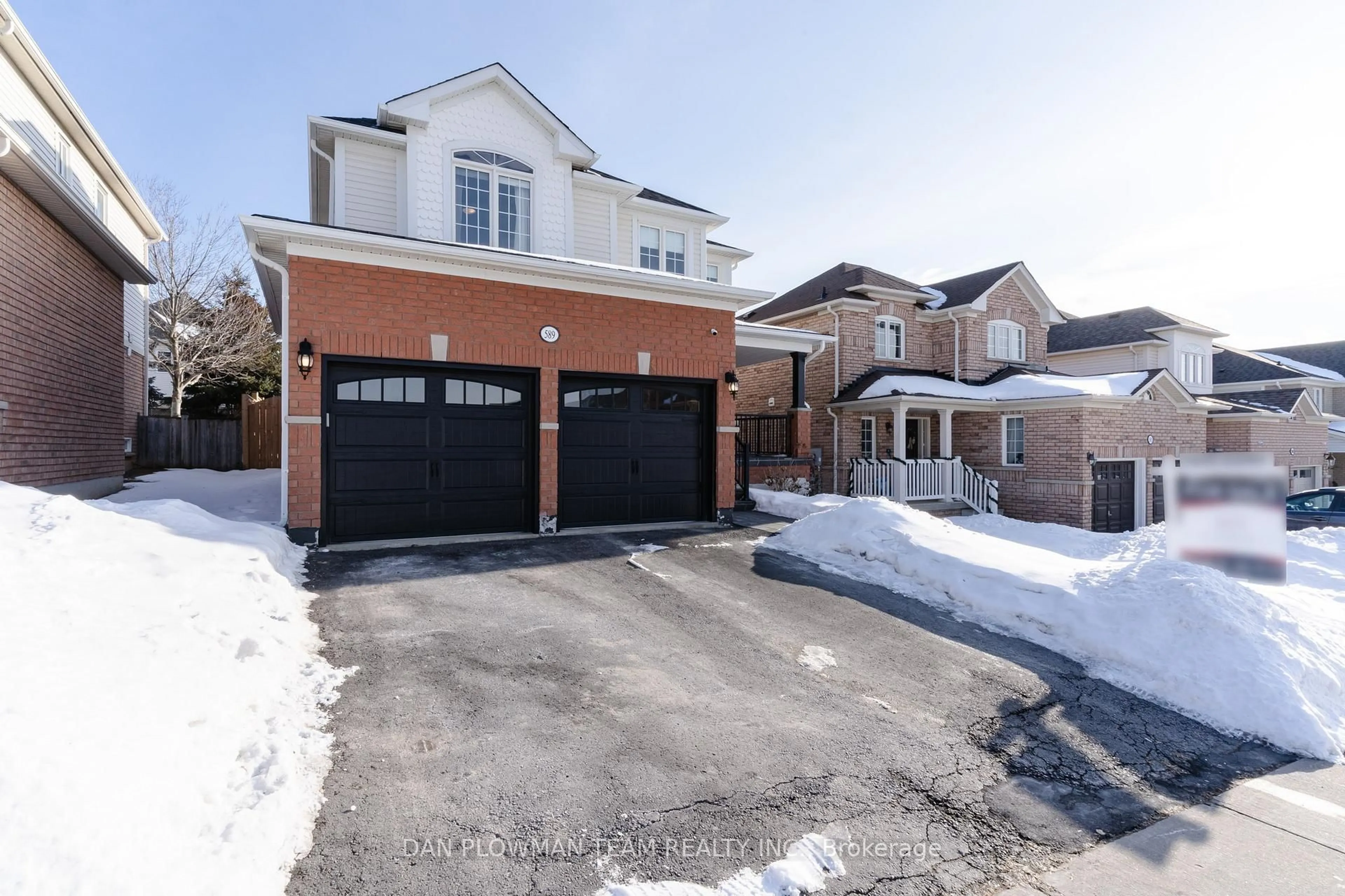 Home with brick exterior material, street for 589 Greenhill Ave, Oshawa Ontario L1K 3C2