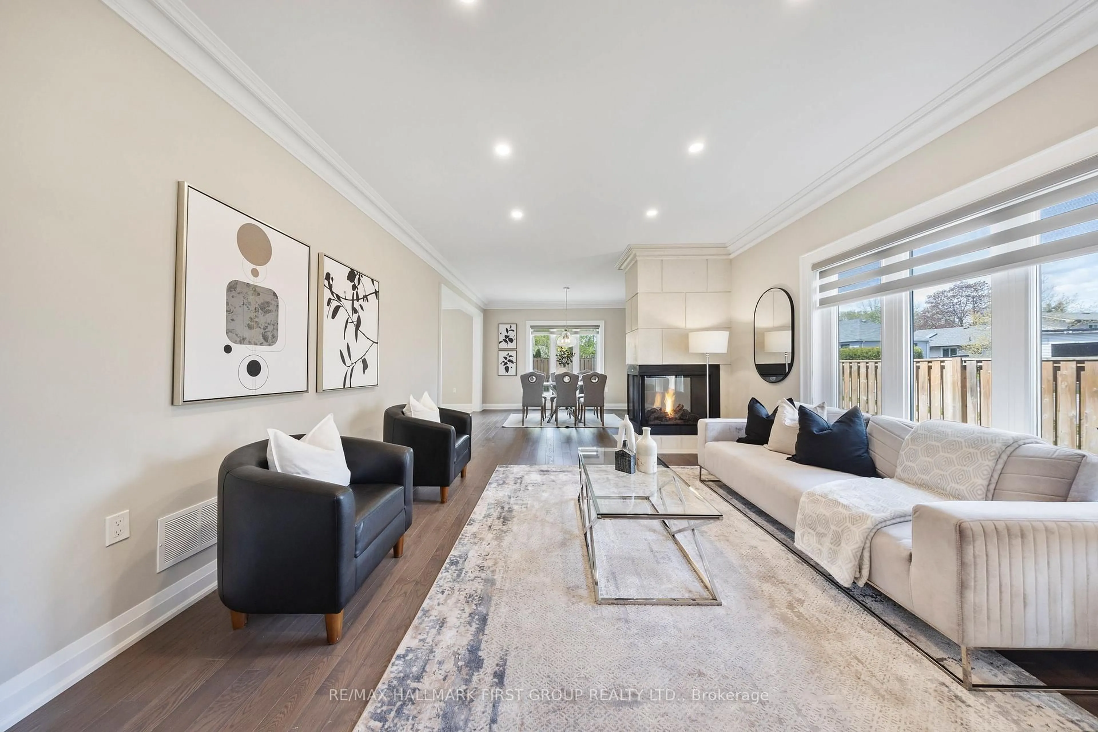 Living room with furniture, unknown for 732 Hillview Cres, Pickering Ontario L1W 2R8