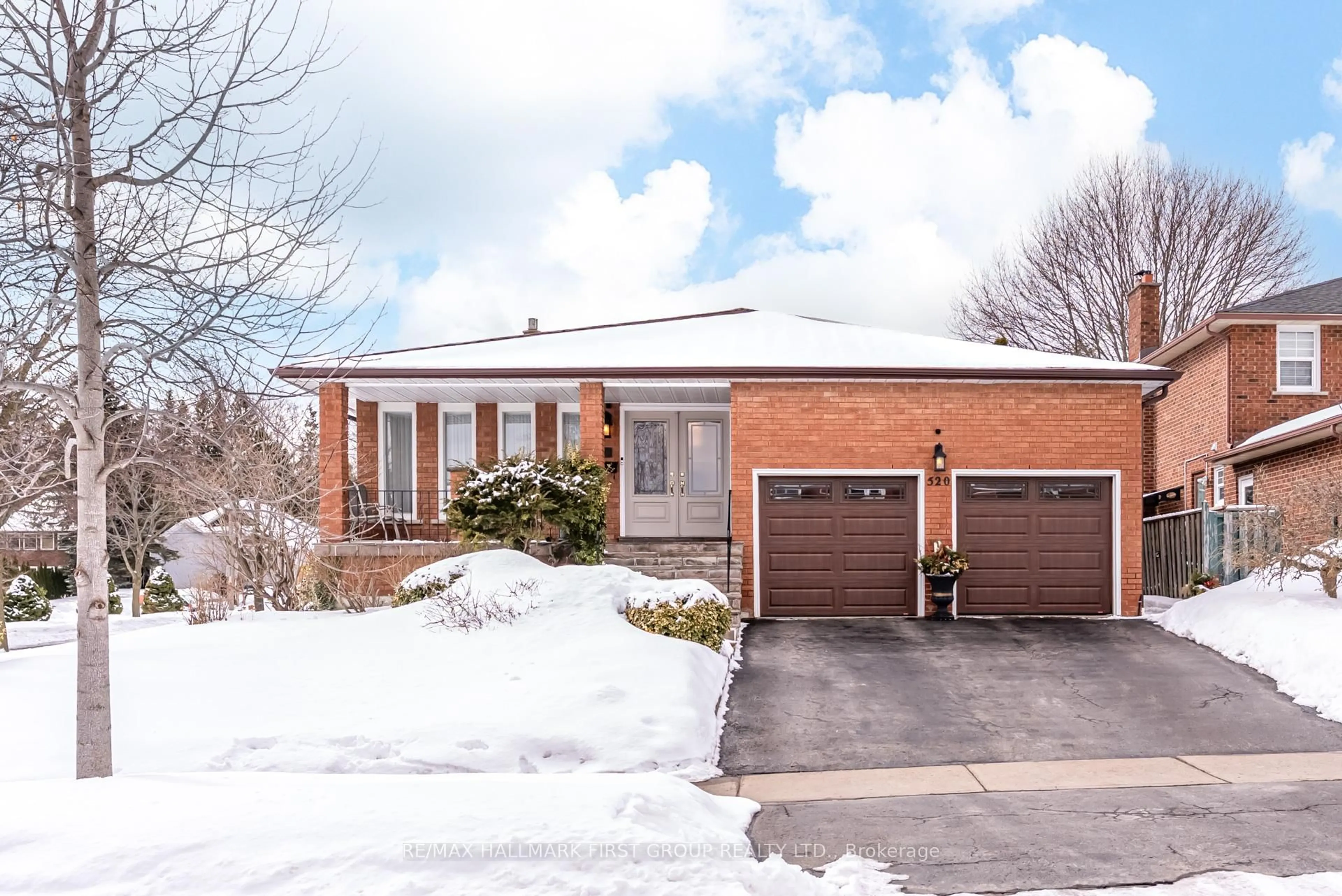 Home with brick exterior material, street for 520 Mcleod Cres, Pickering Ontario L1W 3M5