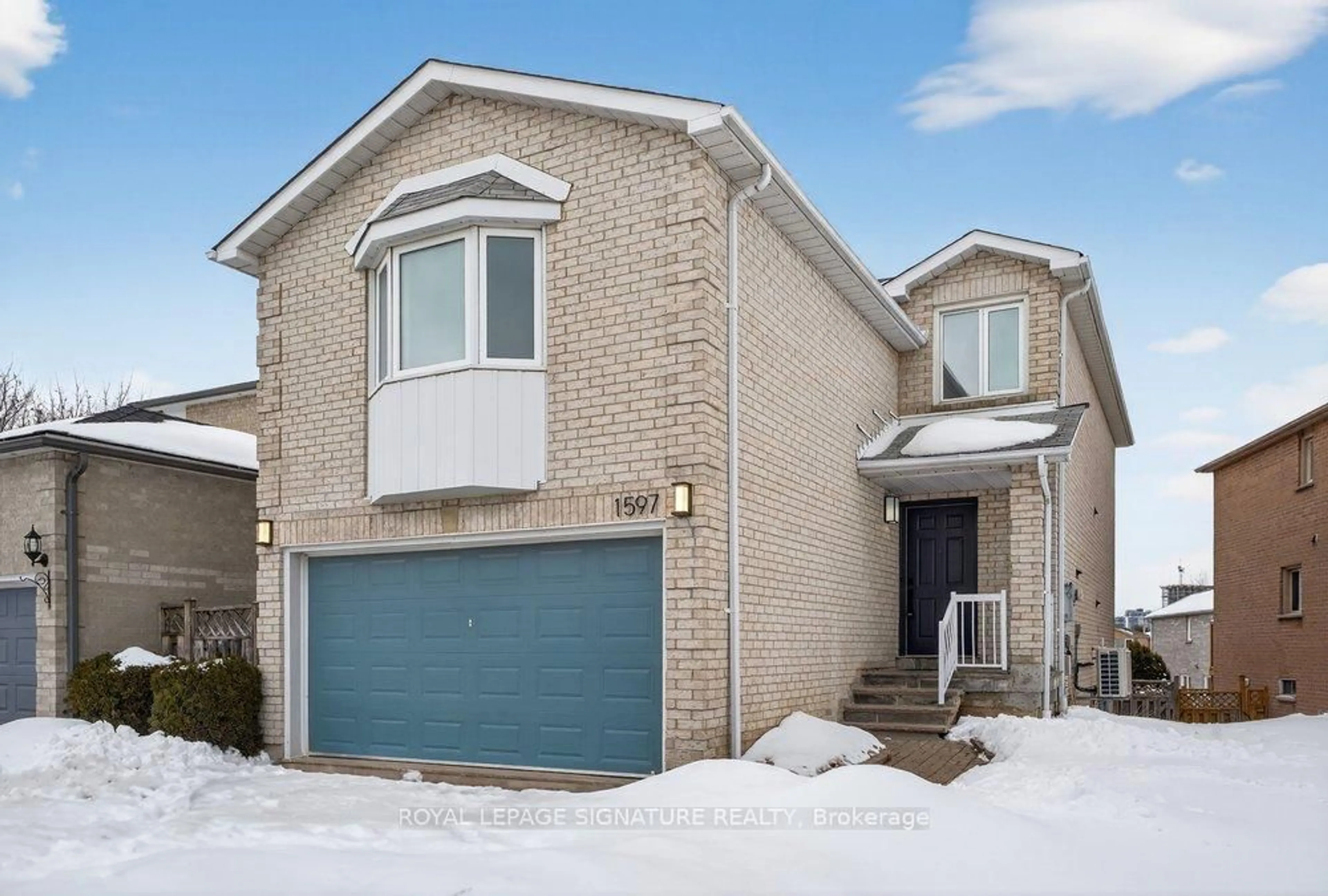 Home with brick exterior material, street for 1597 Kelvinway Lane, Pickering Ontario L1V 5X6