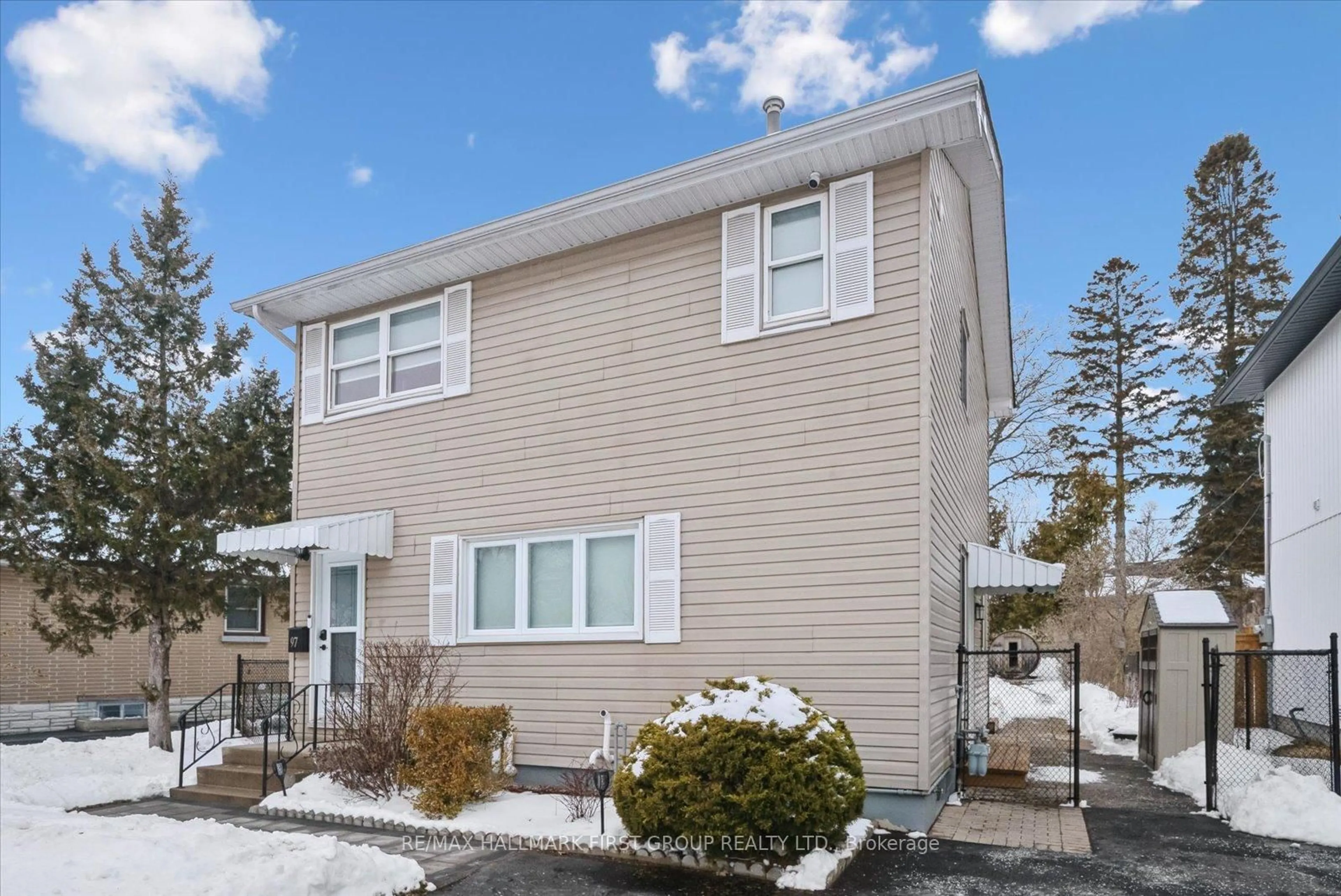 Home with vinyl exterior material, street for 97 Kings Cres, Ajax Ontario L1S 2M8