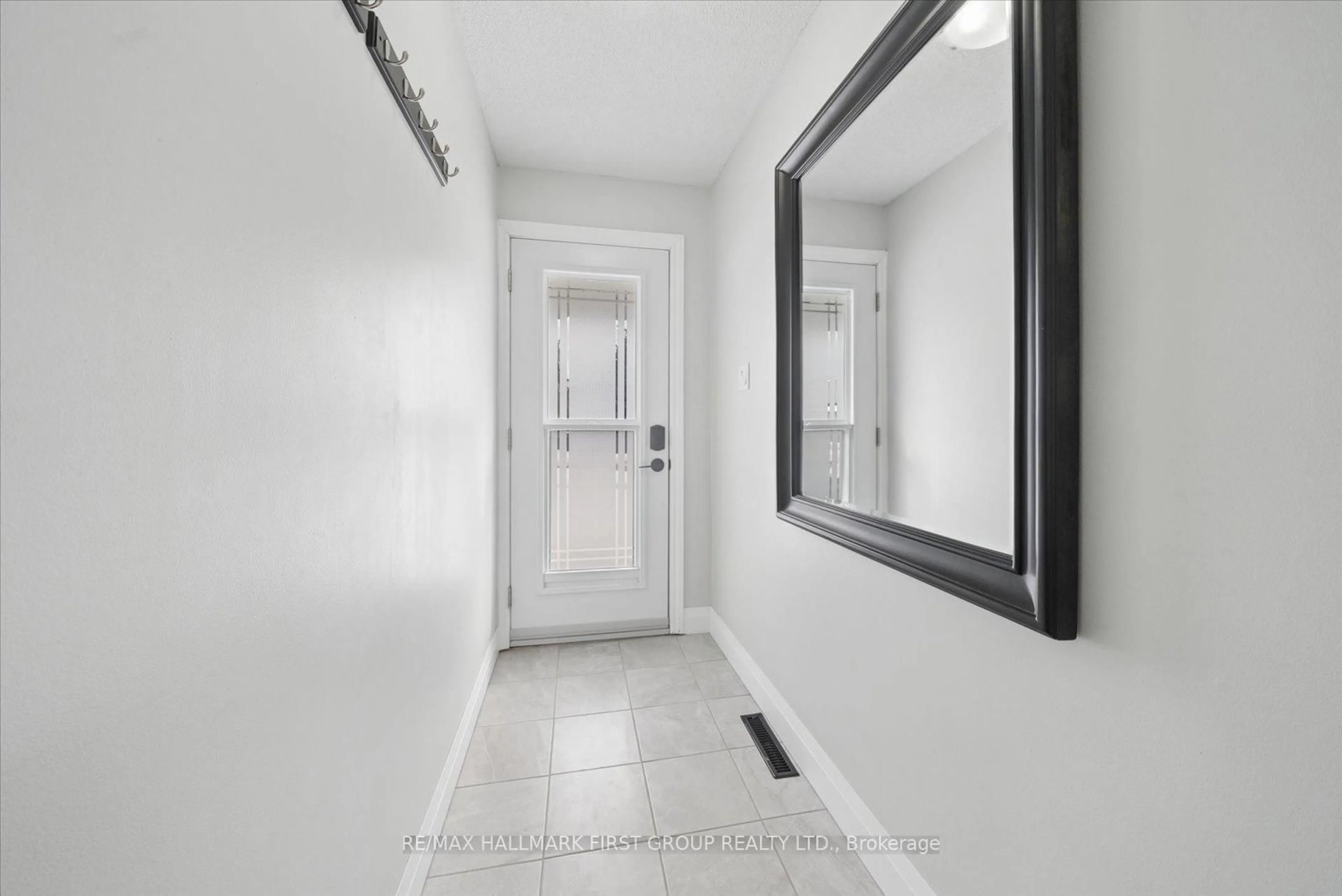 Indoor entryway for 97 Kings Cres, Ajax Ontario L1S 2M8