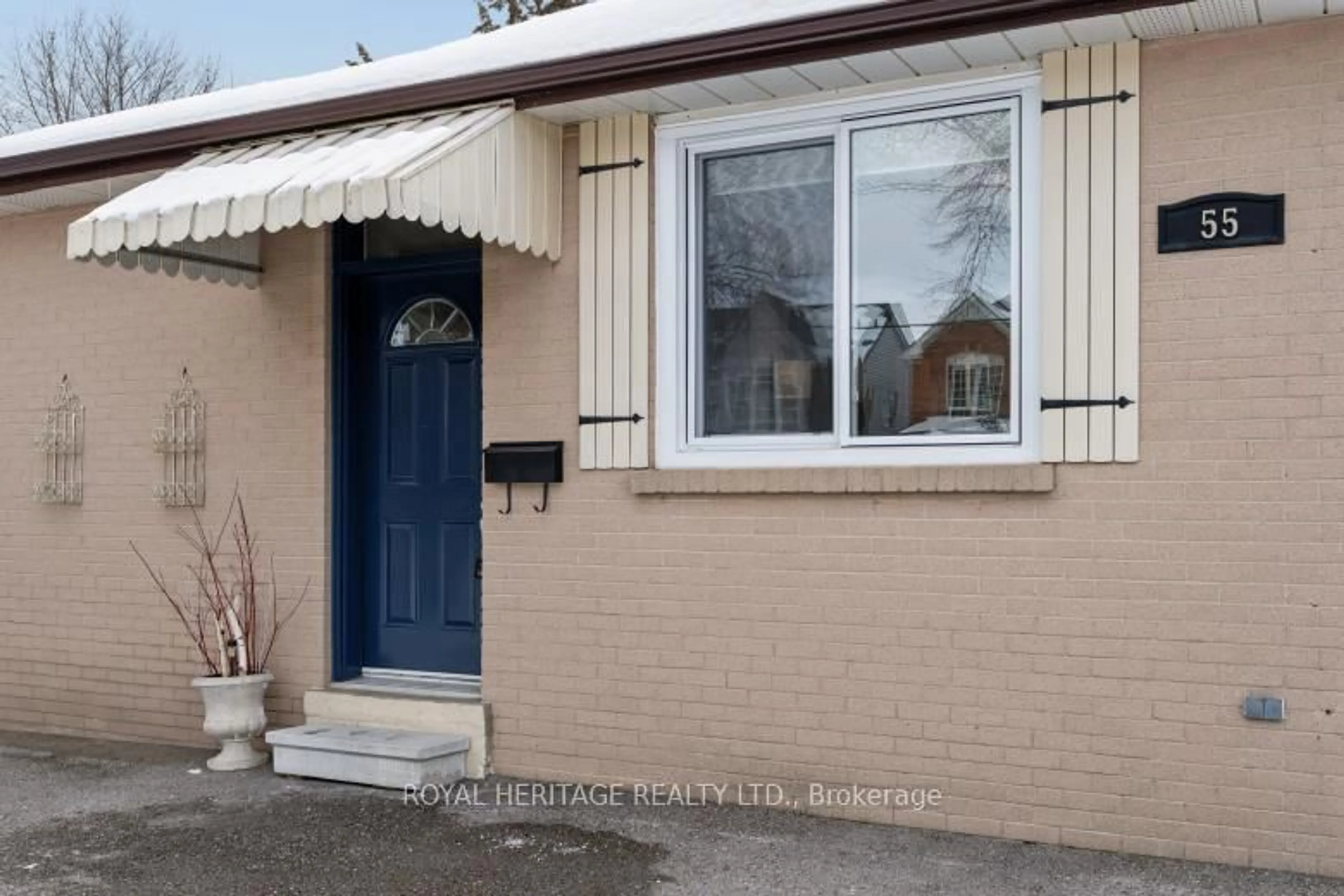 Home with vinyl exterior material, street for 55 Garside Ave, Whitby Ontario L1M 1A9