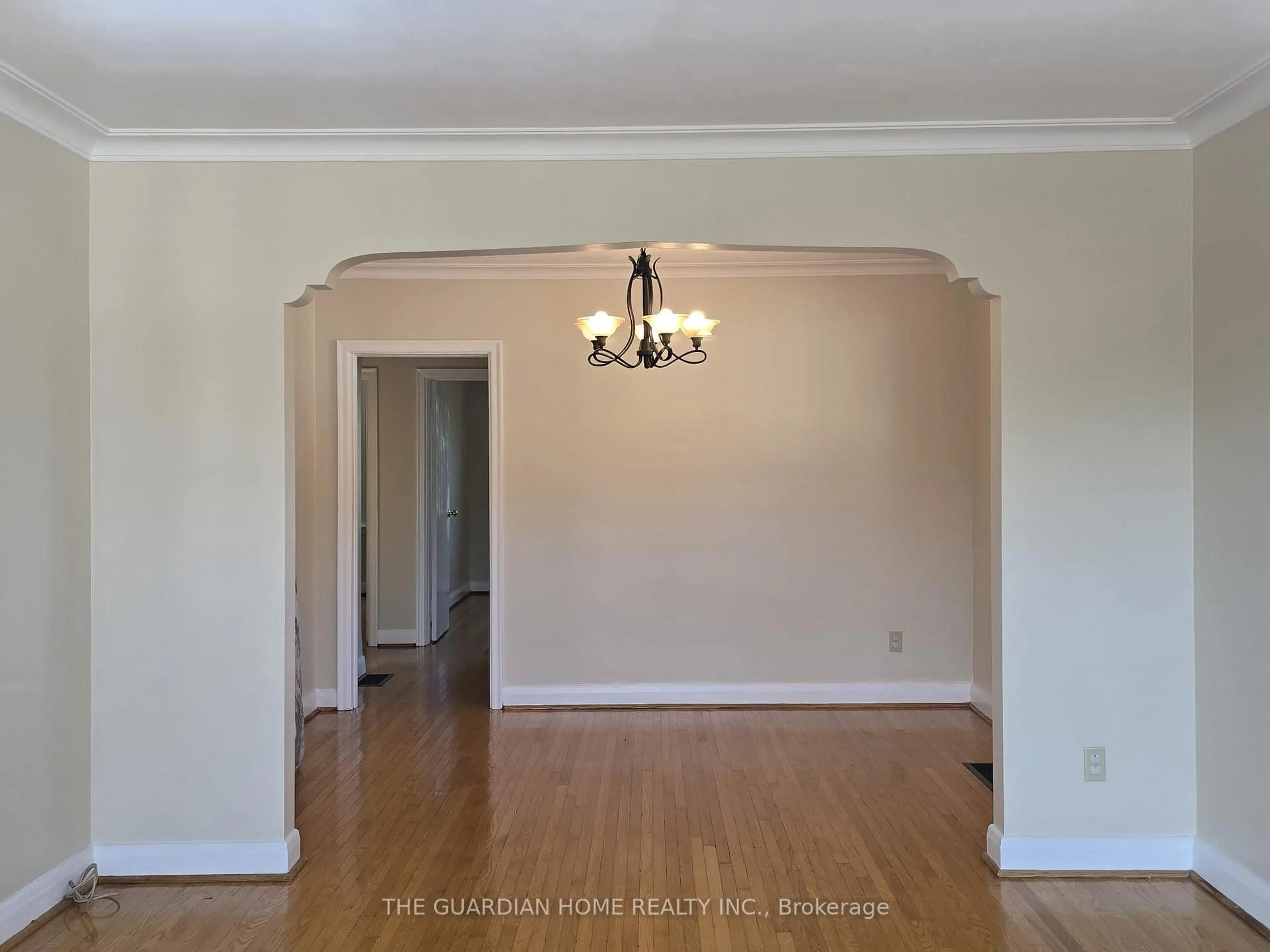 Dining room, wood/laminate floor for 15 Princemere Cres, Toronto Ontario M1R 3W8