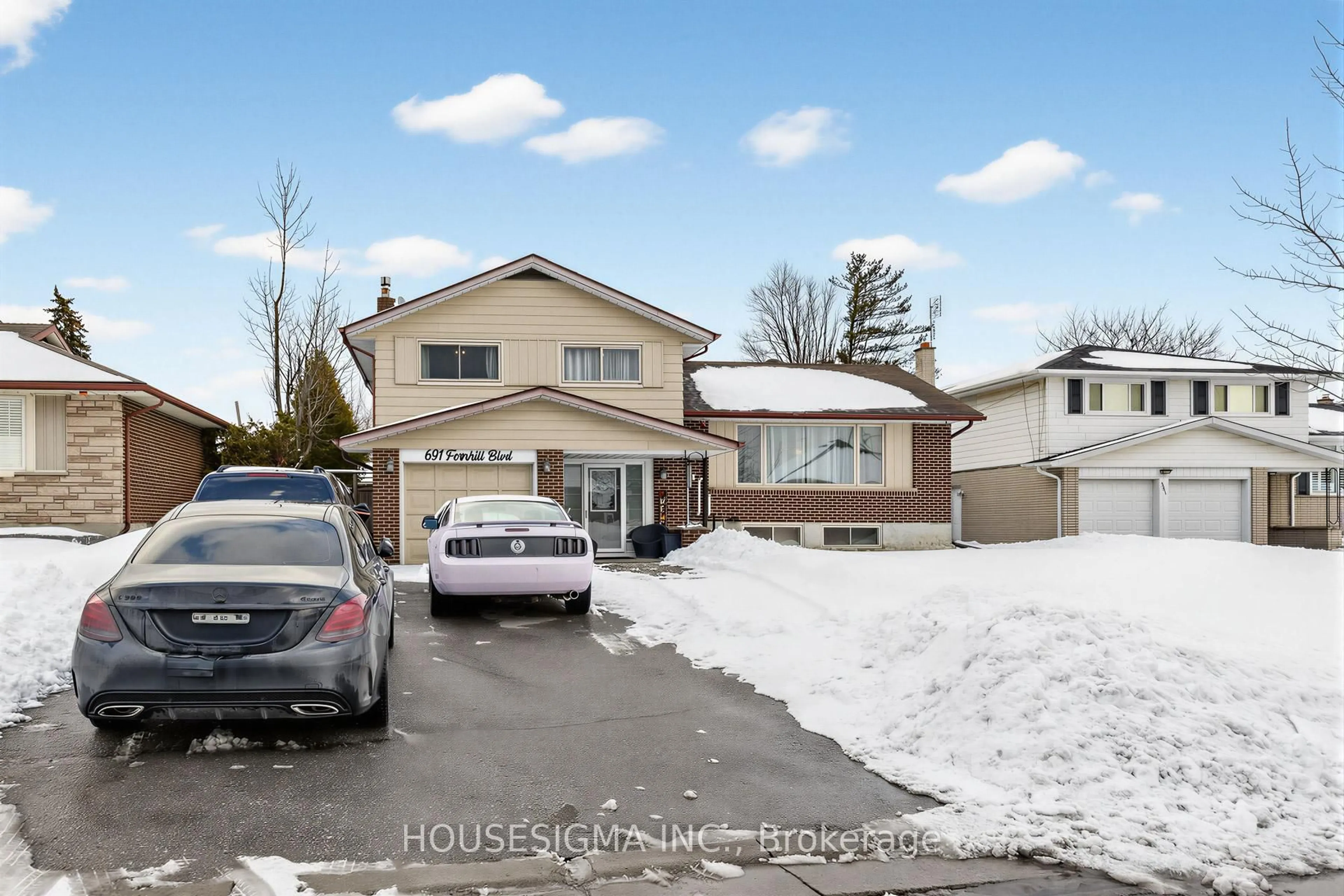 Unknown for 691 Fernhill Blvd, Oshawa Ontario L1J 5K2