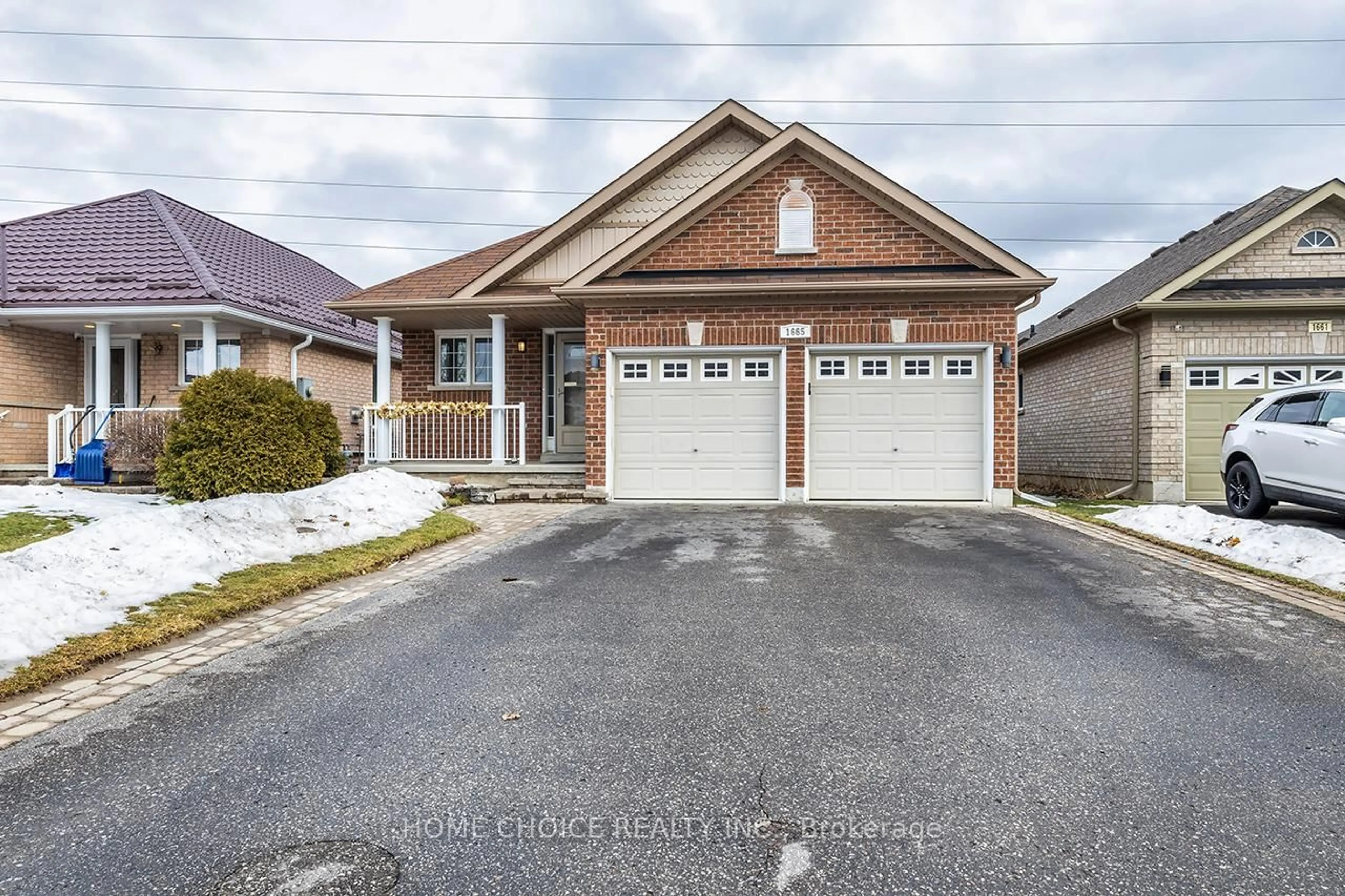 Home with brick exterior material, street for 1665 Northfield Ave, Oshawa Ontario L1K 0K7