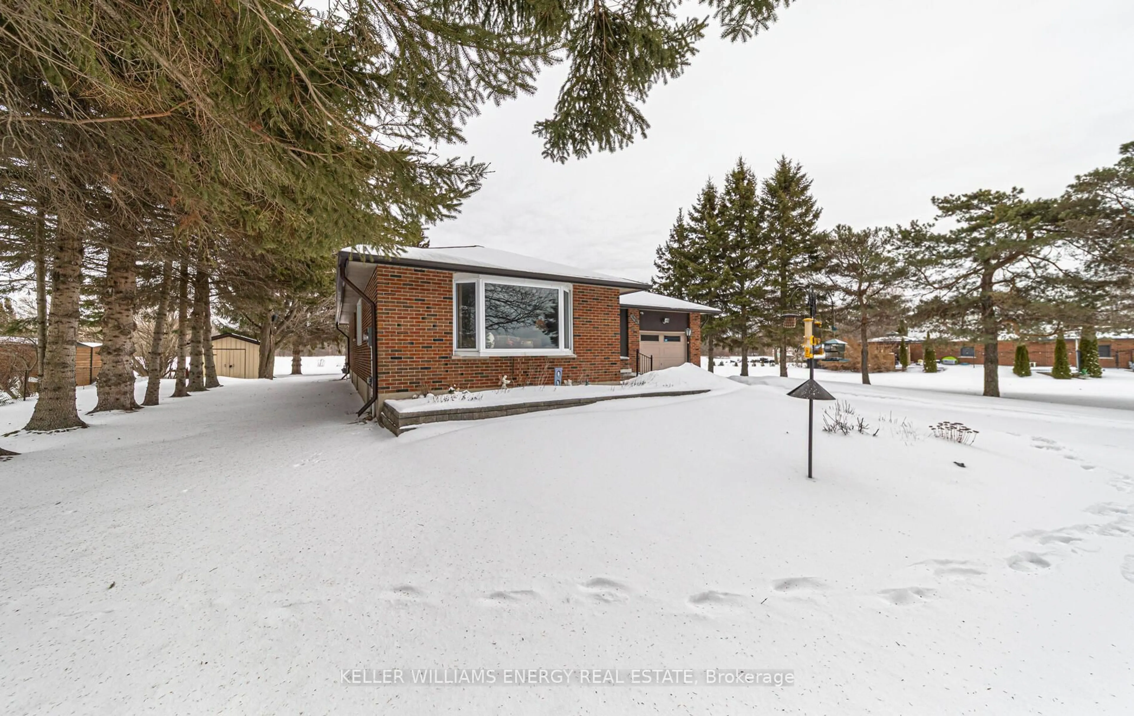 A pic from outside/outdoor area/front of a property/back of a property/a pic from drone, street for 1475 STEPHENSON Rd, Clarington Ontario L1B 0V2