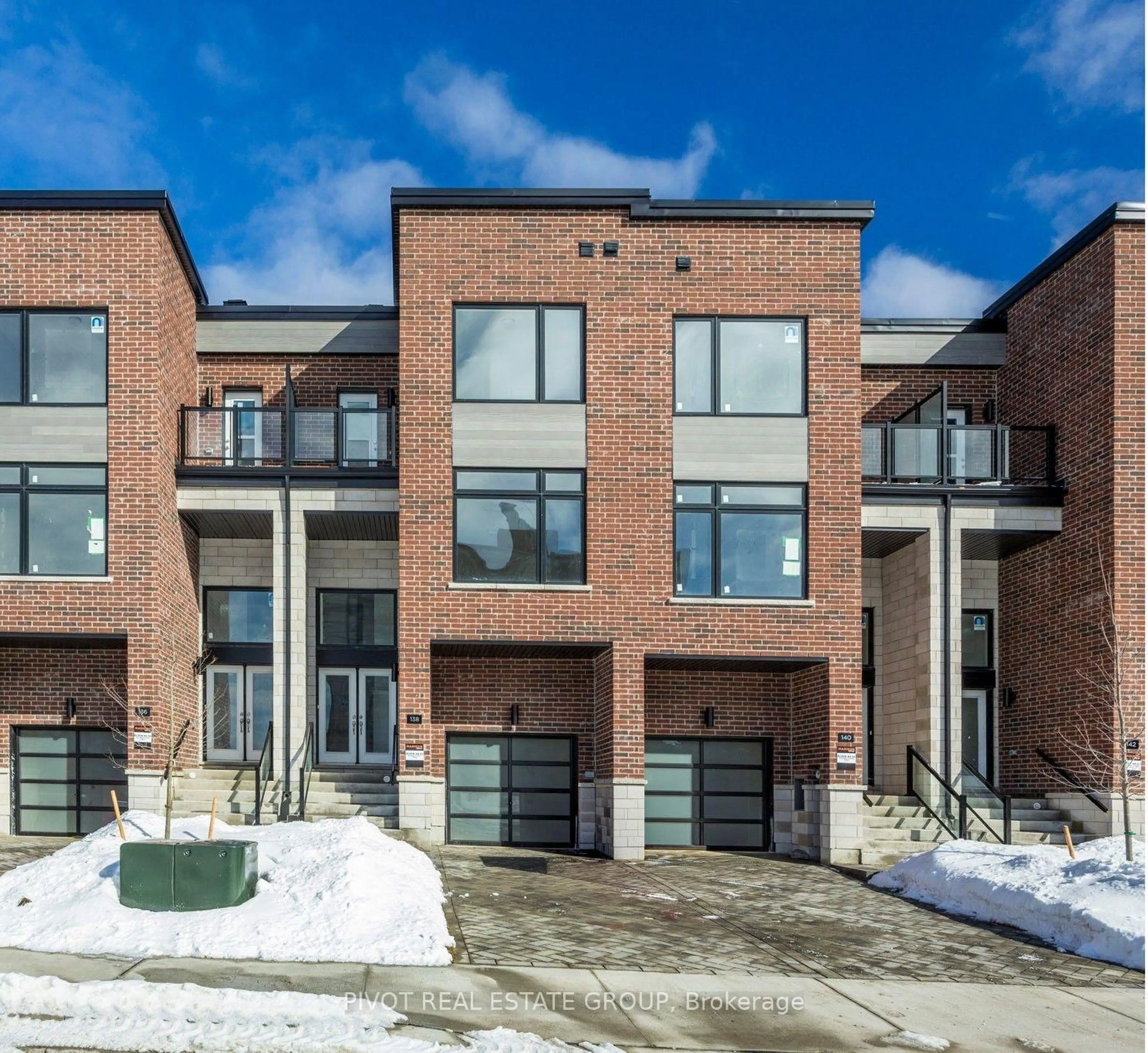 Home with brick exterior material, street for 138 Danielle Moore Circ, Toronto Ontario M1P 0G9