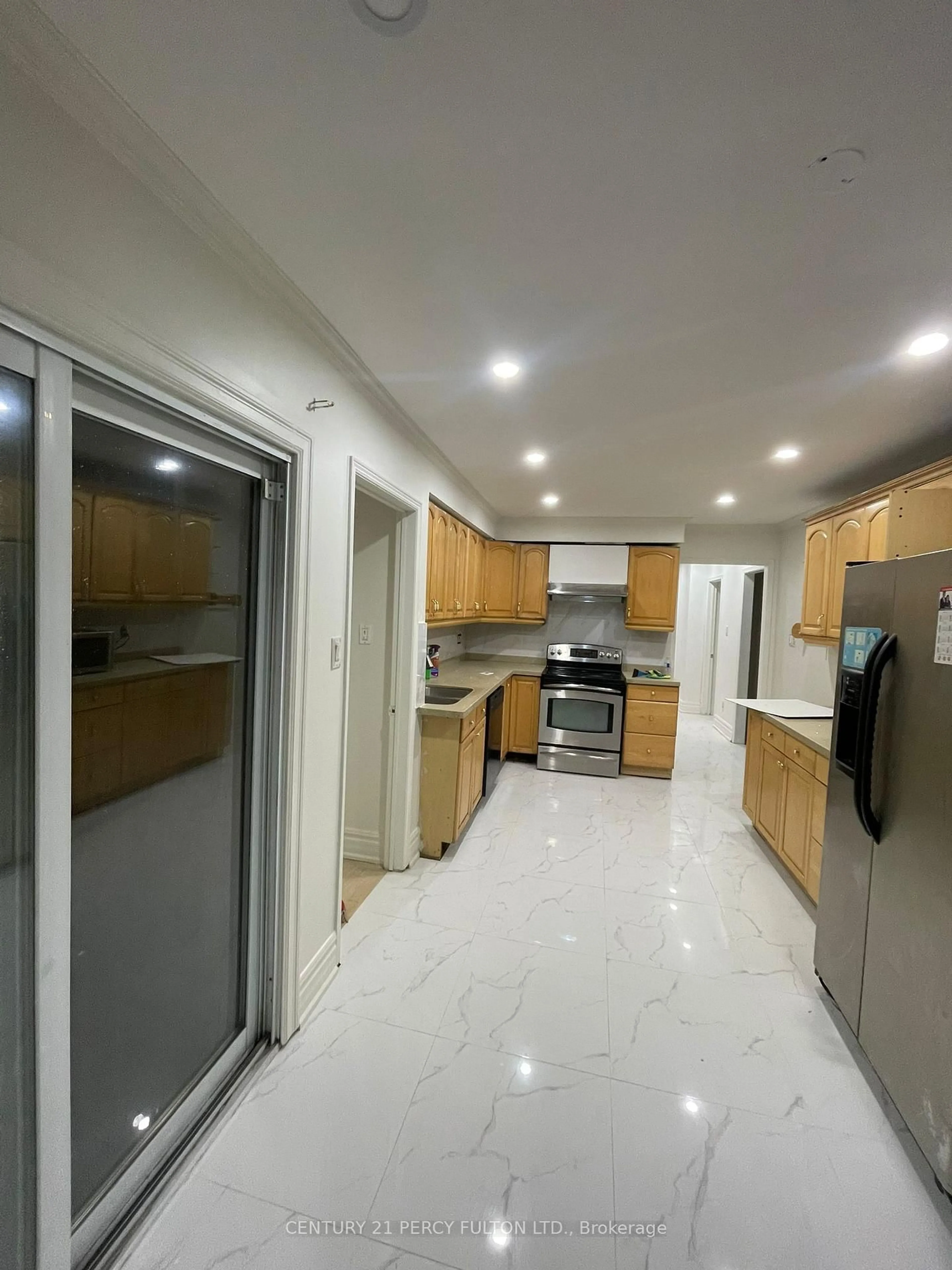 Unknown for 17 Dakin Dr, Ajax Ontario L1T 2R8