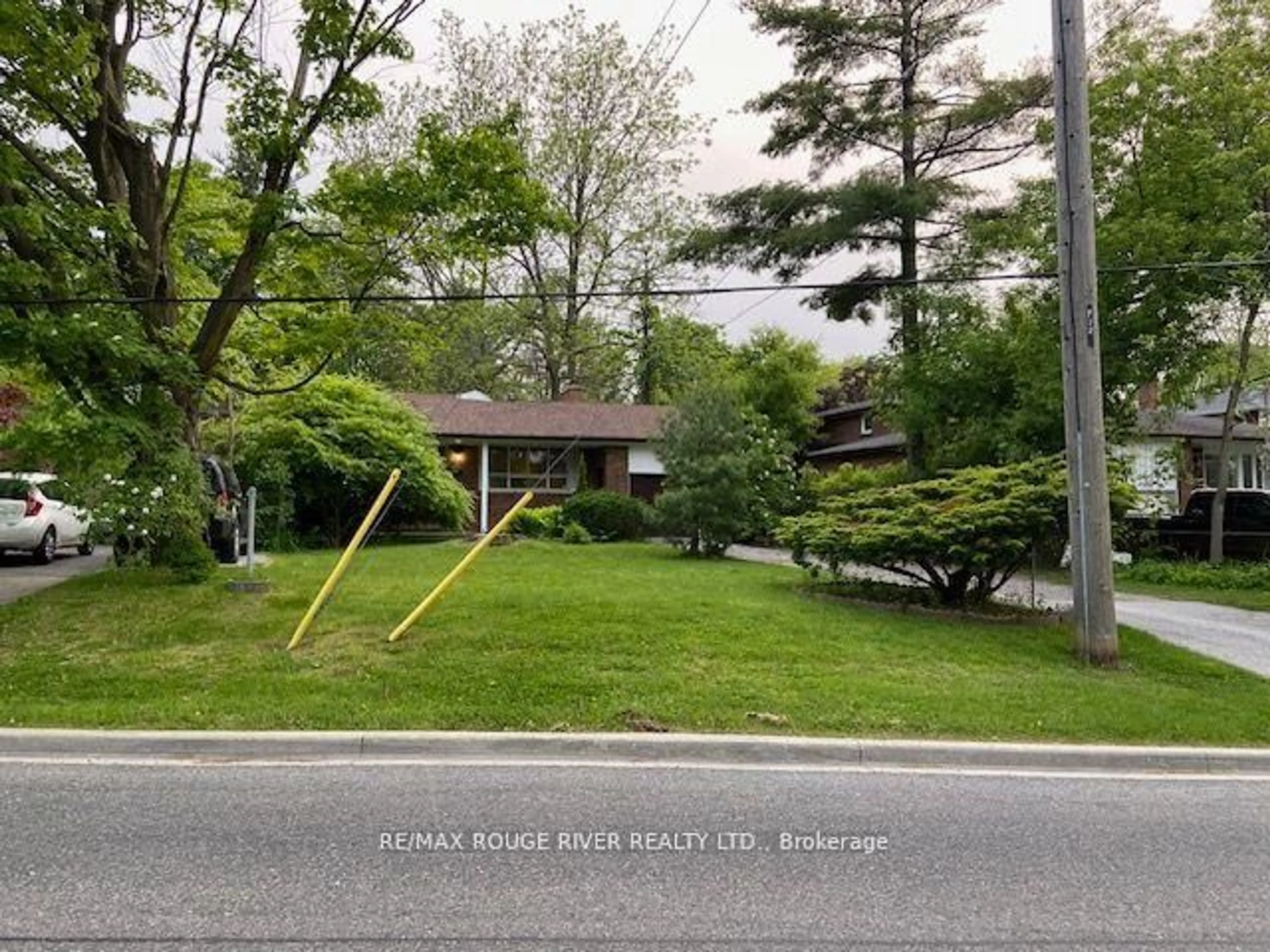 Unknown for 72 Meadowvale Rd, Toronto Ontario M1C 1S1