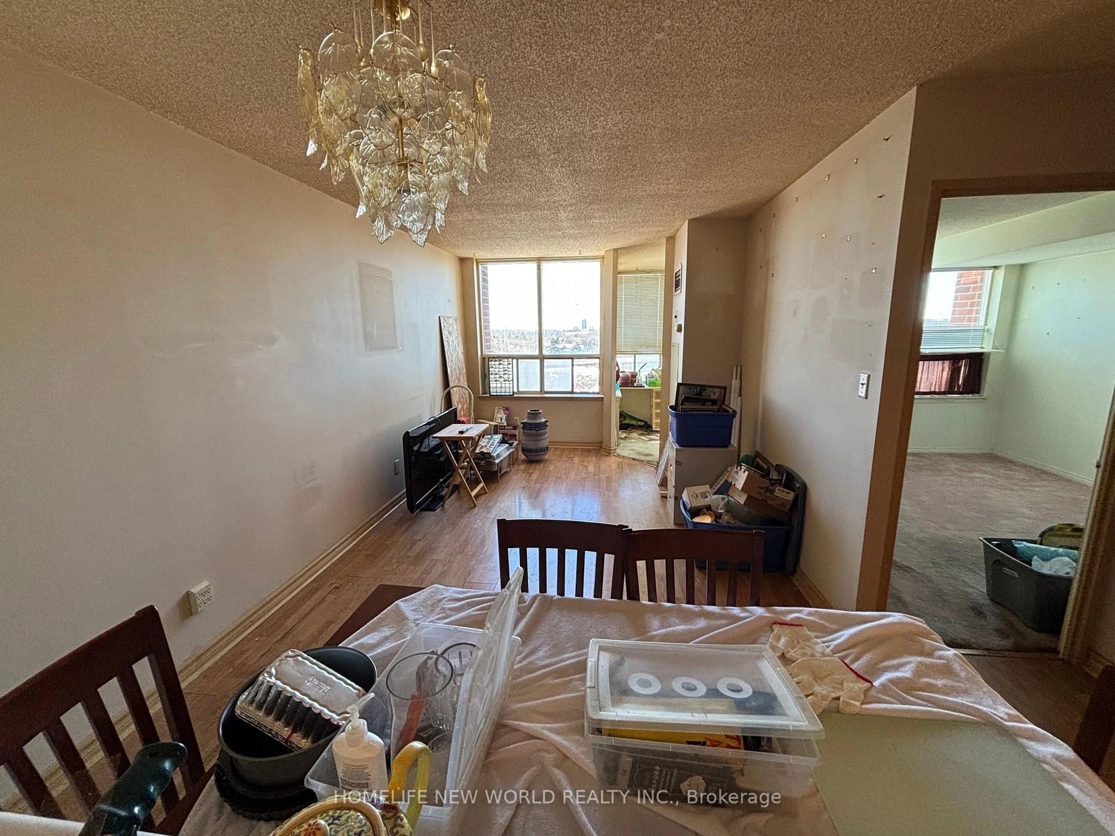 A pic of a room for 1625 Pickering Pkwy #607, Pickering Ontario L1V 6Z6