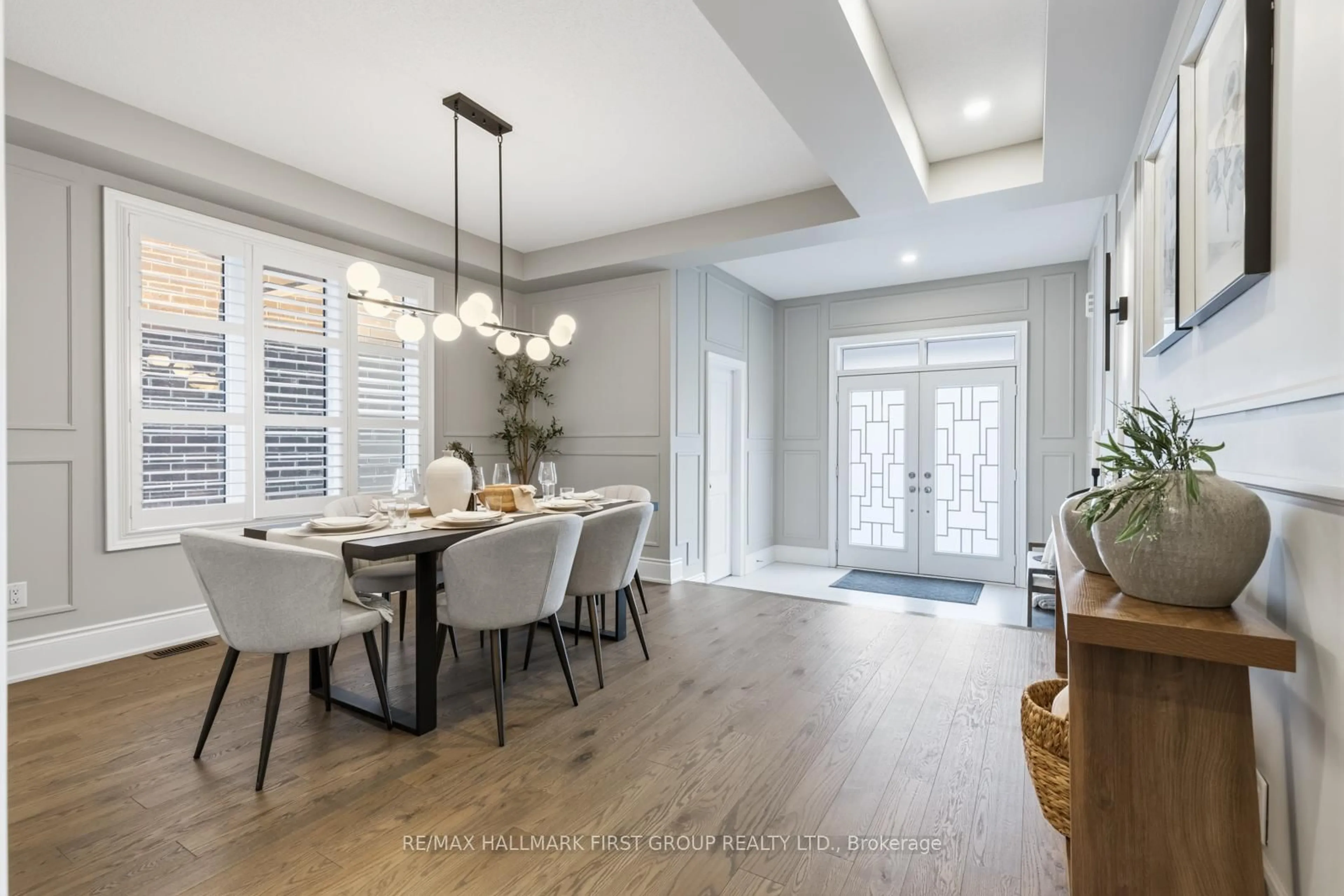 Dining room, unknown for 38 Priory Dr, Whitby Ontario L1P 0L1