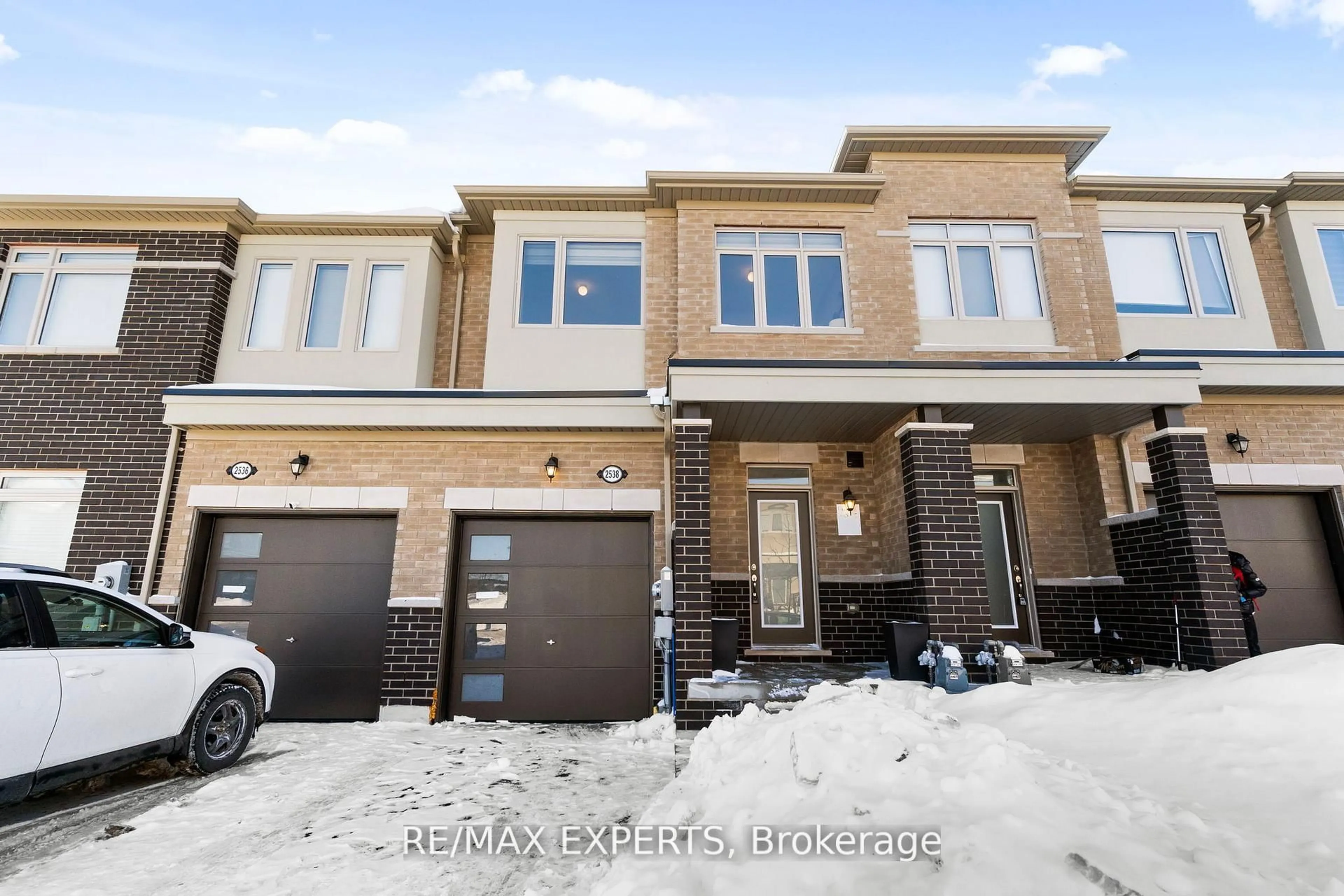 Home with brick exterior material, street for 2538 Winter Words Dr, Oshawa Ontario L1L 0S7