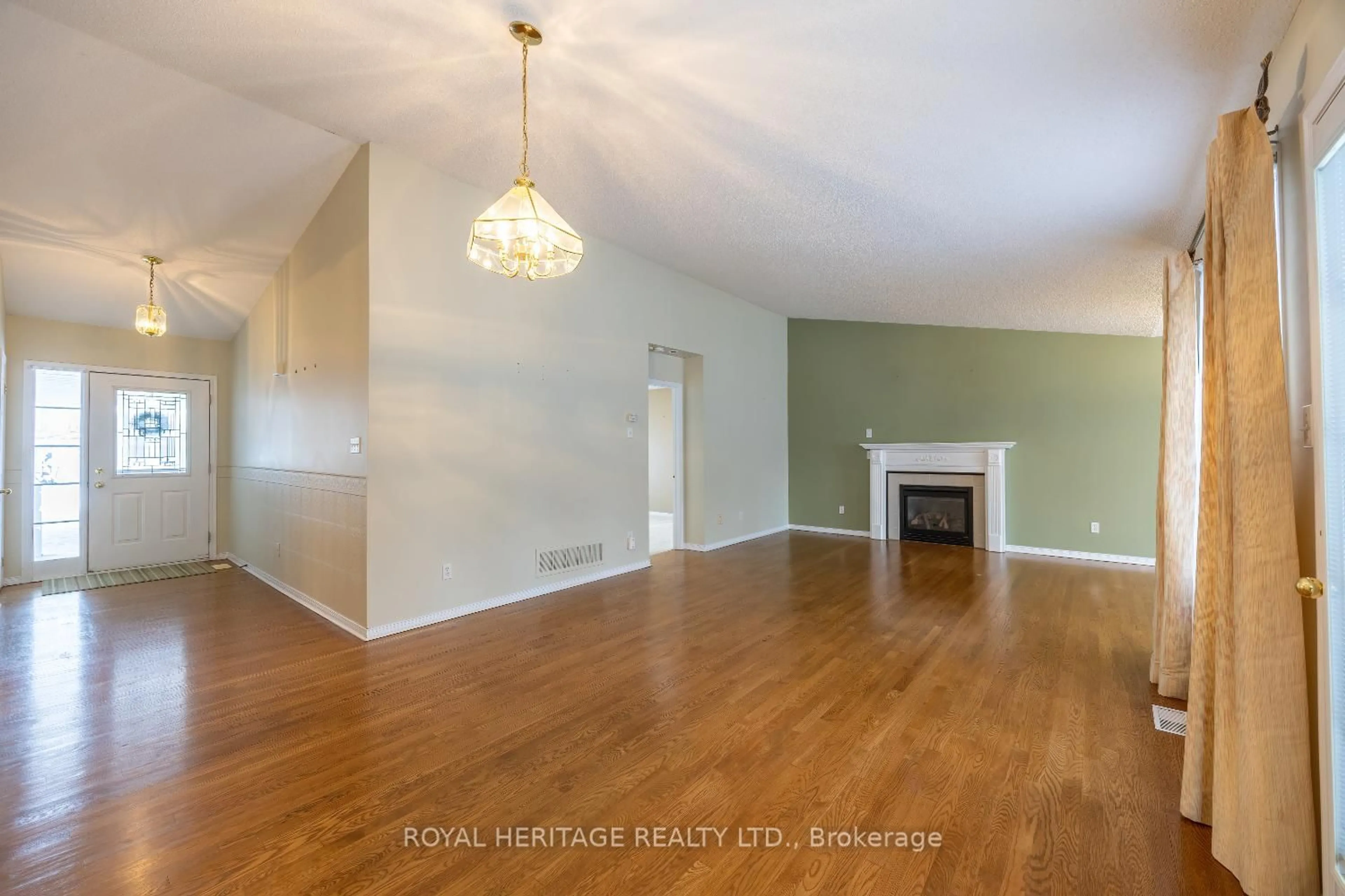 Unknown for 118 Bluffs Rd, Clarington Ontario L1B 1A8