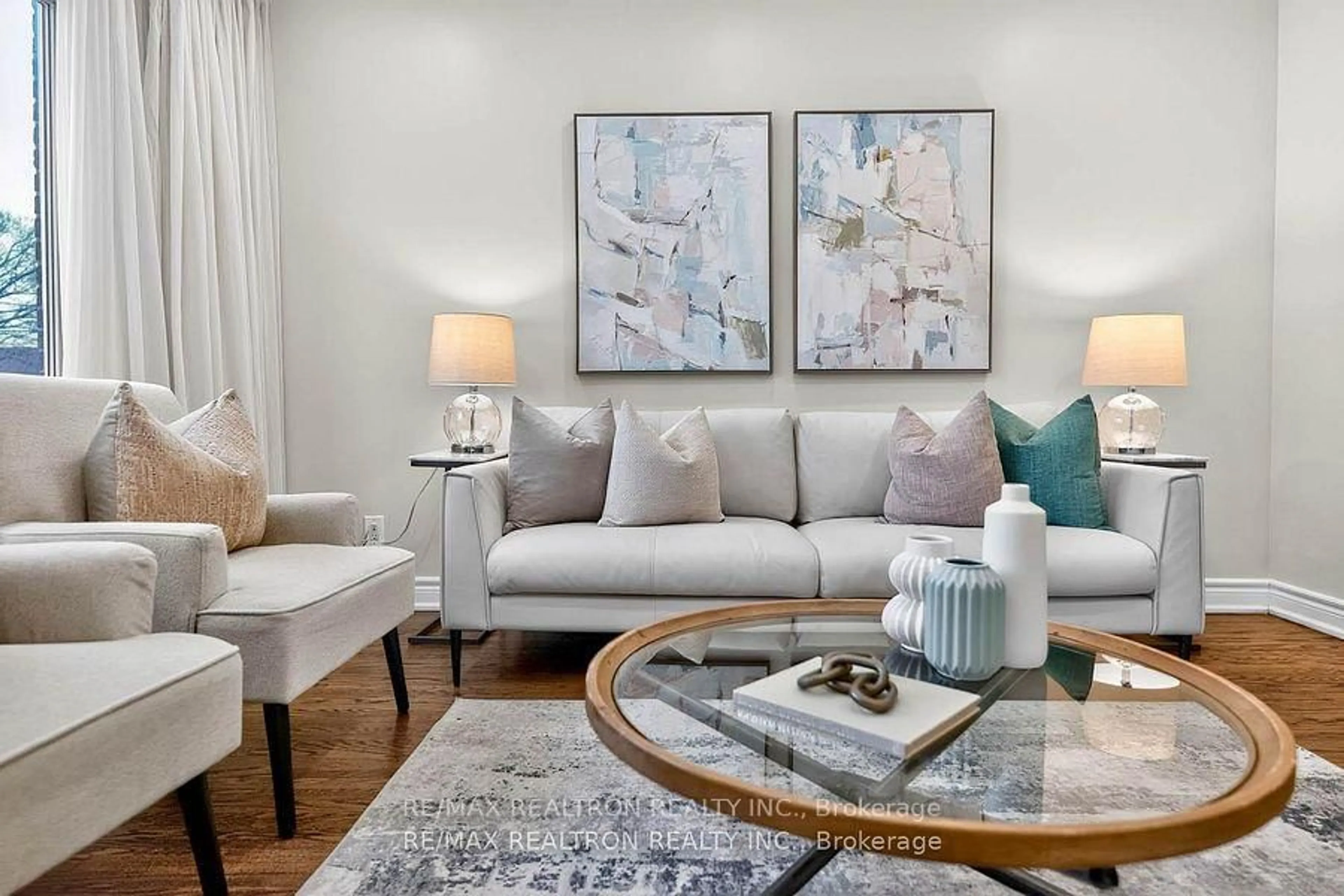 Living room with furniture, unknown for 25 Merryfield Dr, Toronto Ontario M1P 1J3