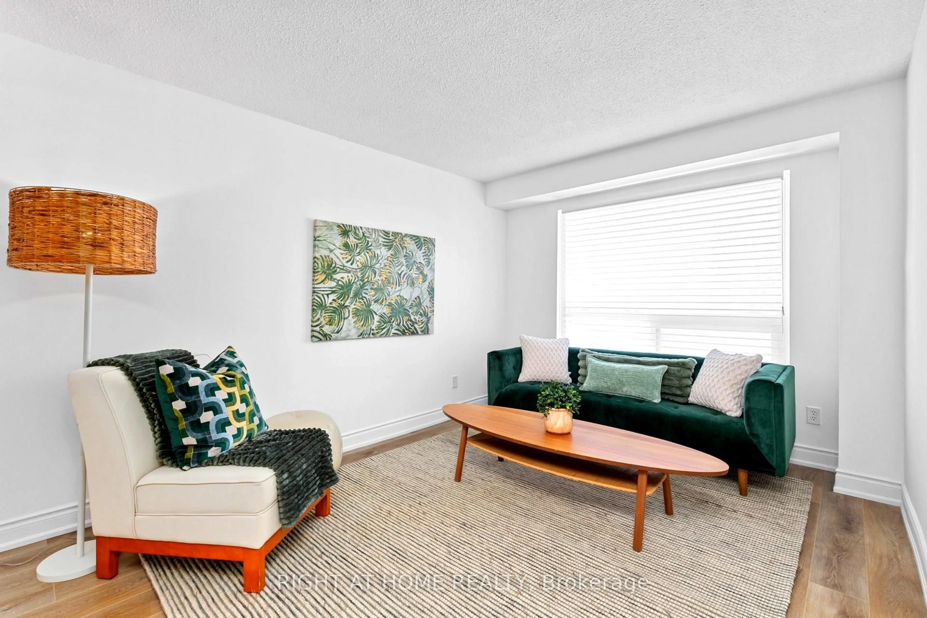 Living room with furniture, unknown for 1400 Mary St #3, Oshawa Ontario L1G 7B6