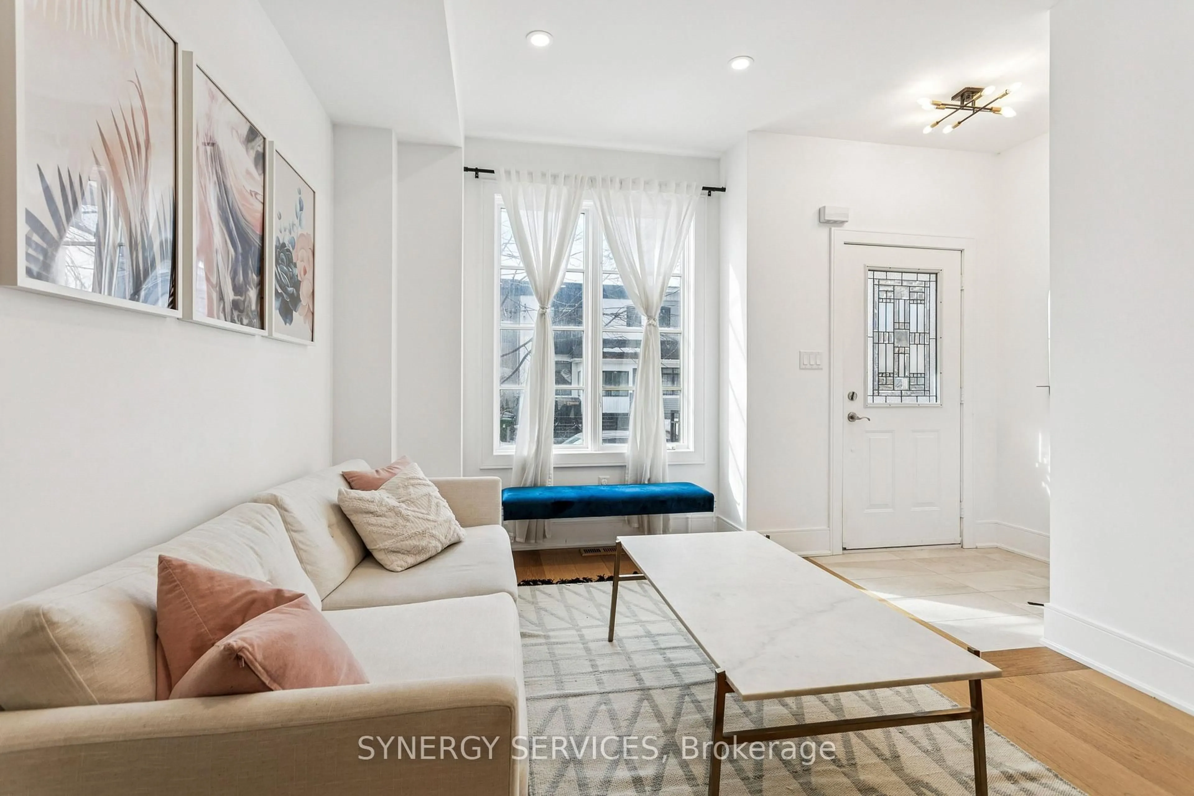 Living room with furniture, unknown for 7 A Mcgee St, Toronto Ontario M4M 2L1