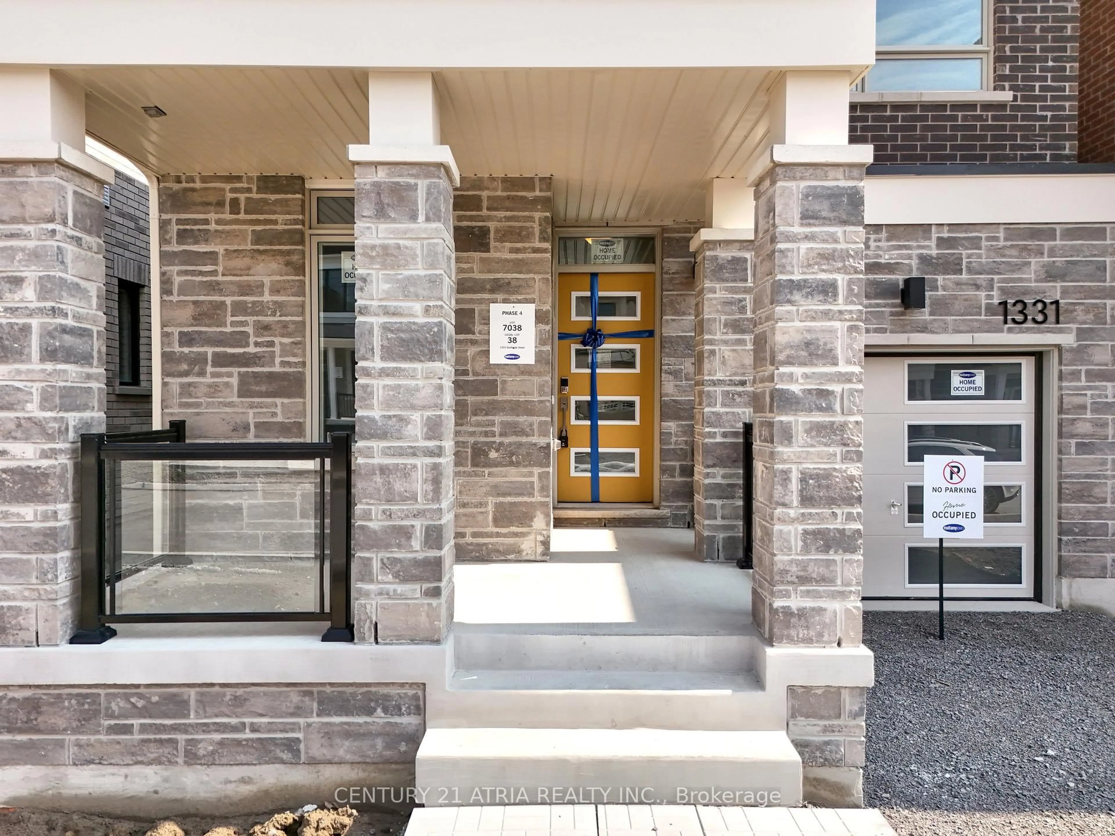 Unknown for 1331 Garthdale St, Pickering Ontario L1X 0T2