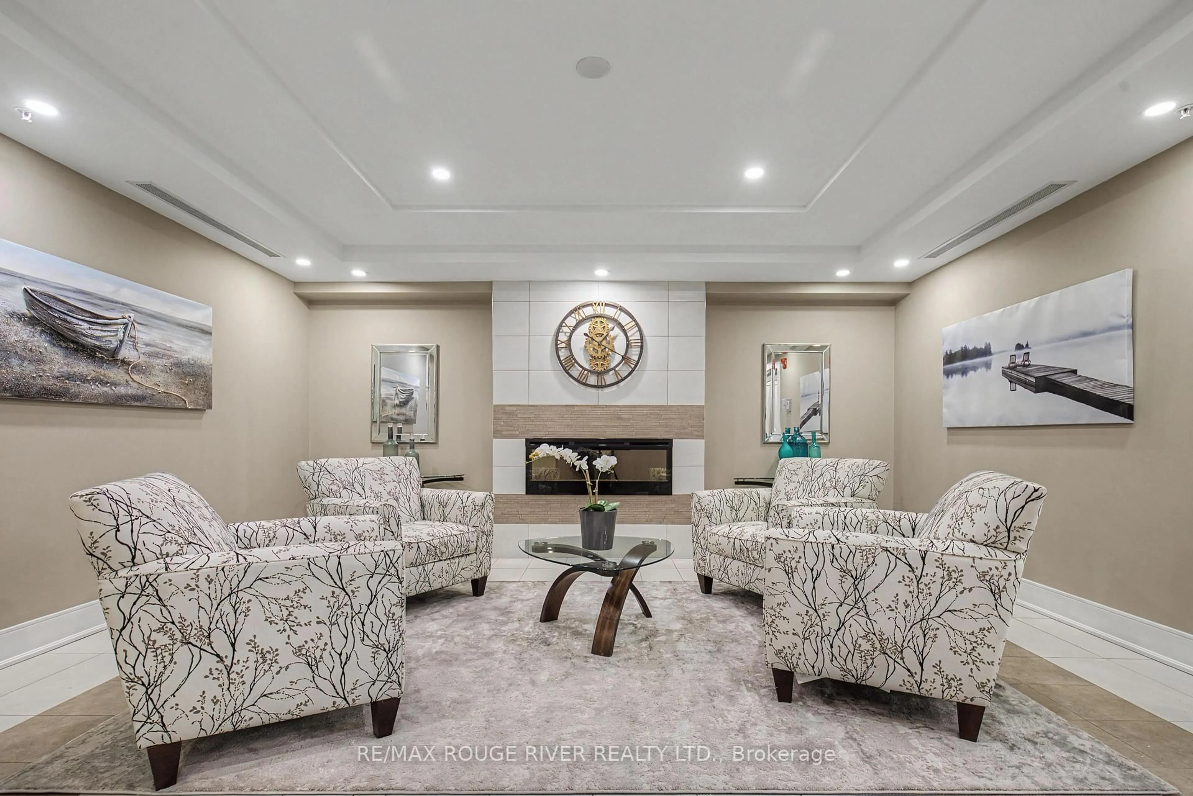 Lobby for 670 Gordon St #111, Whitby Ontario L1N 0K9