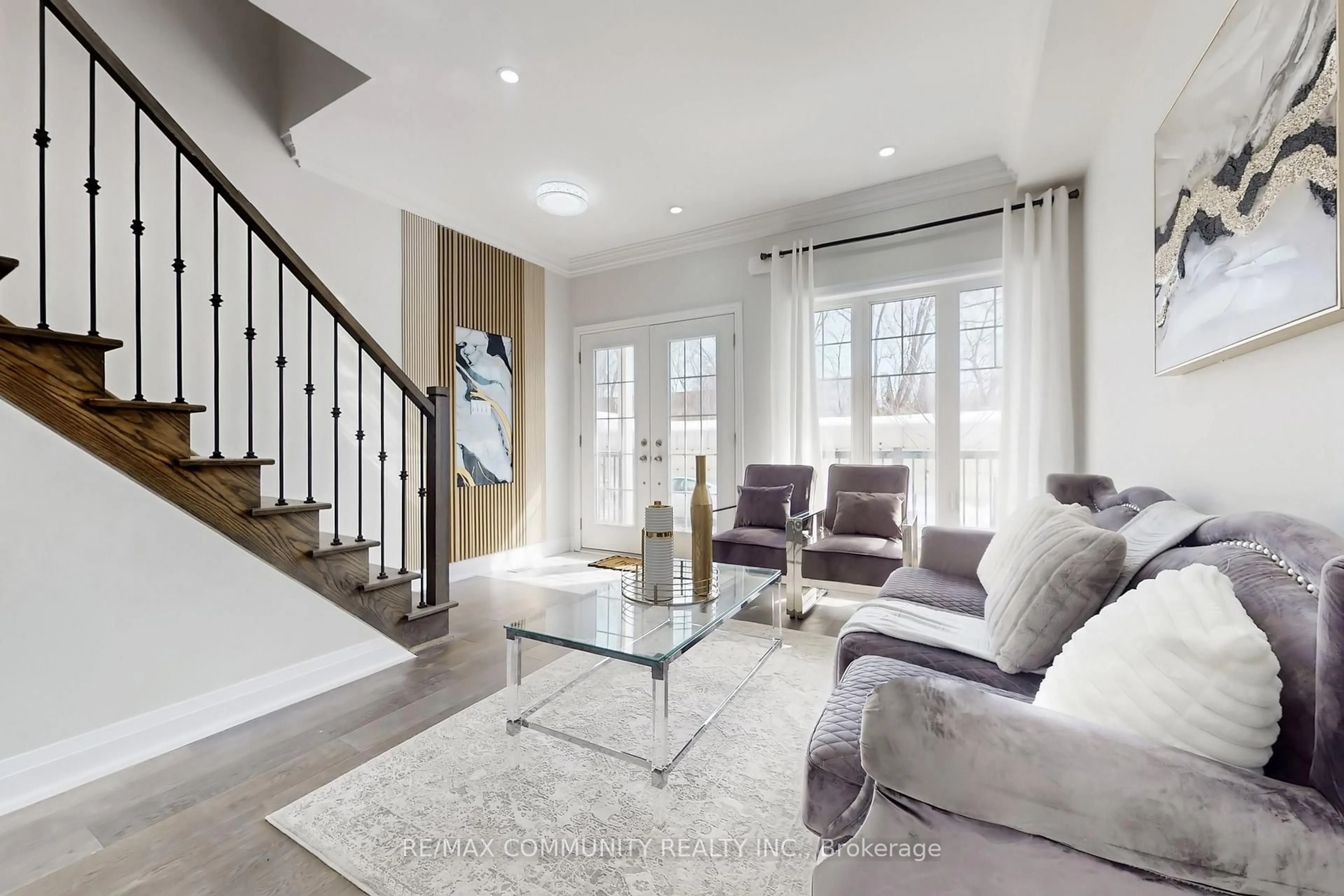 Living room with furniture, unknown for 1741 Fairport Rd #7, Pickering Ontario L1V 1S9