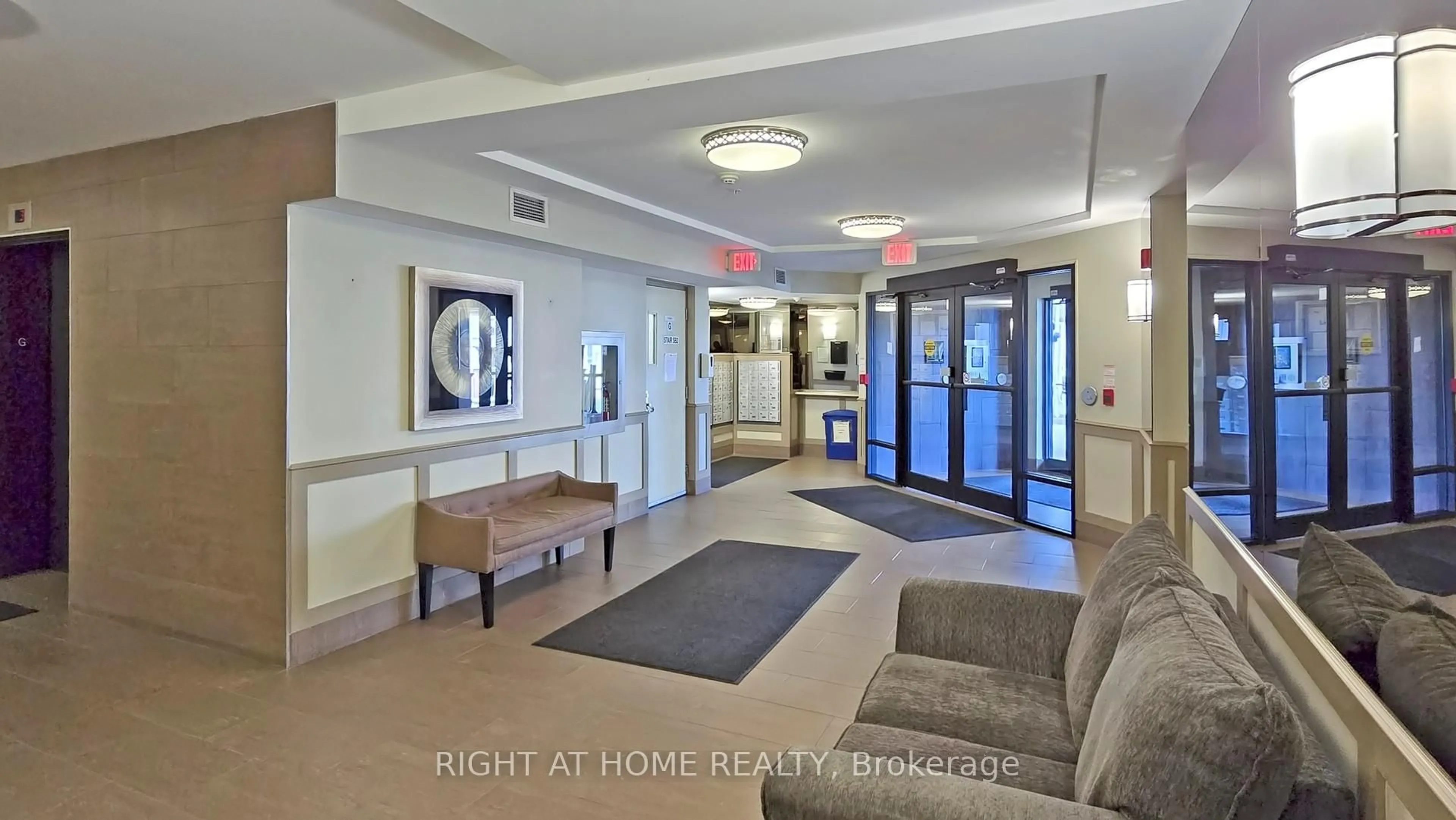 Unknown for 10 Mendelssohn St #325, Toronto Ontario M1L 0G7