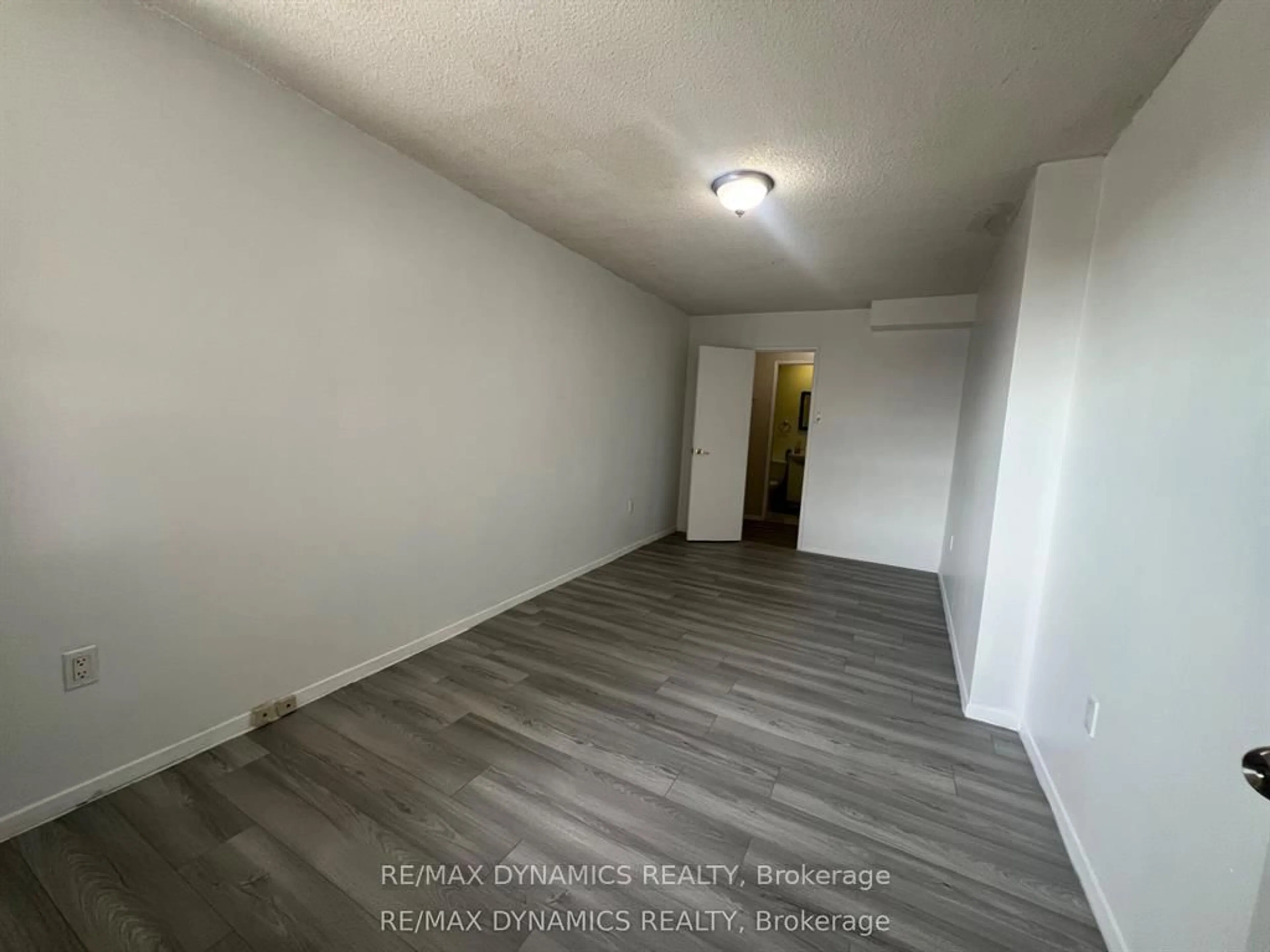 A pic of a room for 4064 Lawrence Ave #604, Toronto Ontario M1E 4V6