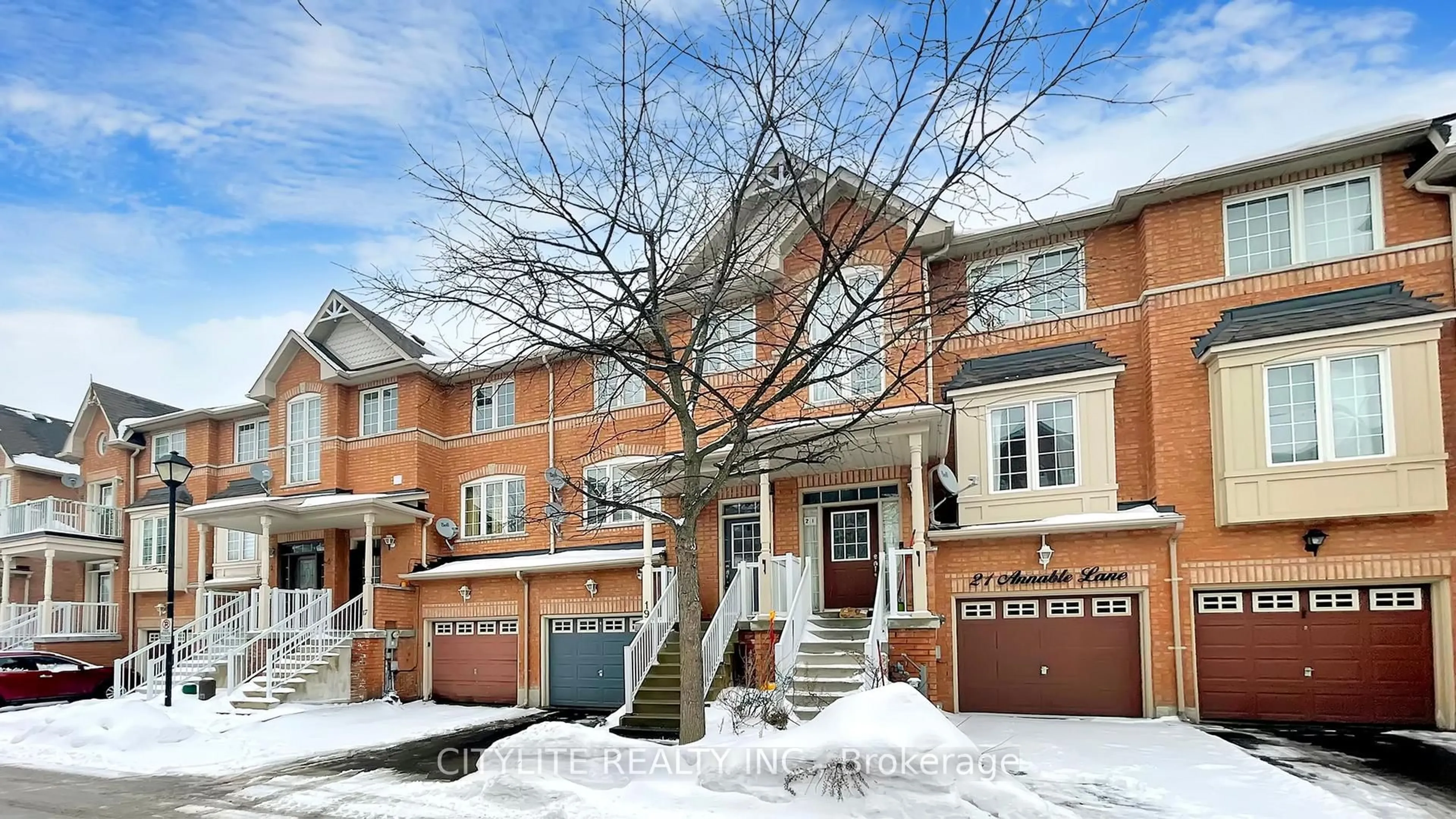 Unknown for 19 Annable Lane, Ajax Ontario L1S 7S6