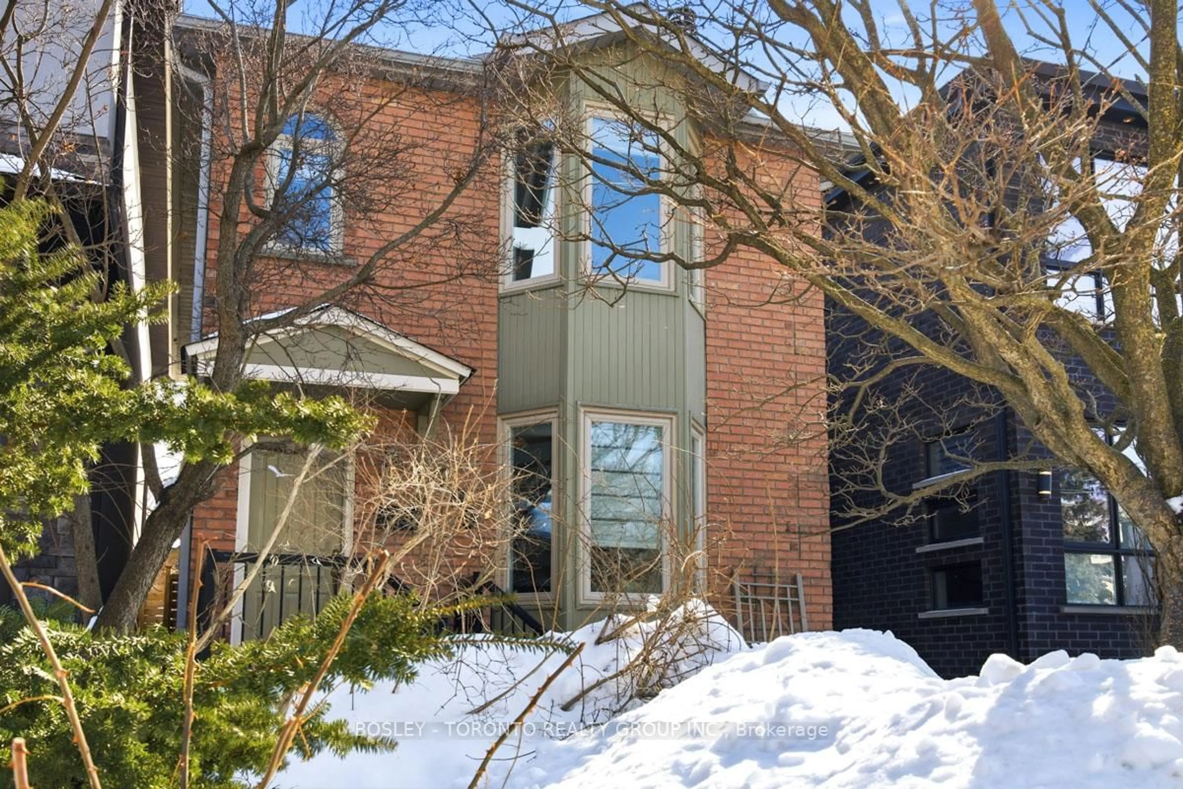Home with brick exterior material, street for 209 Springdale Blvd, Toronto Ontario M4C 1Z8