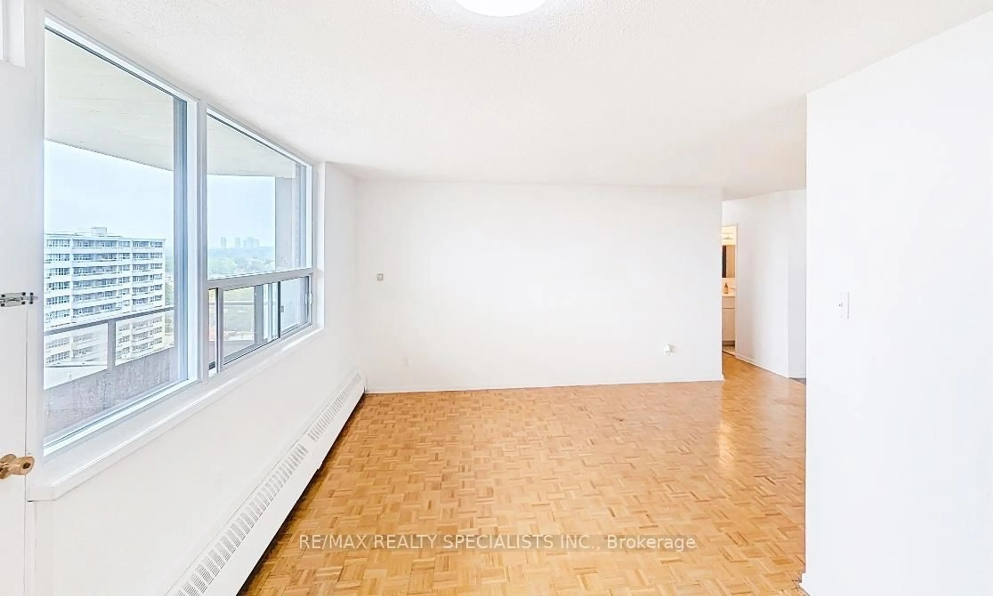 A pic of a room for 180 Markham Rd #1201, Toronto Ontario M1M 2Z9