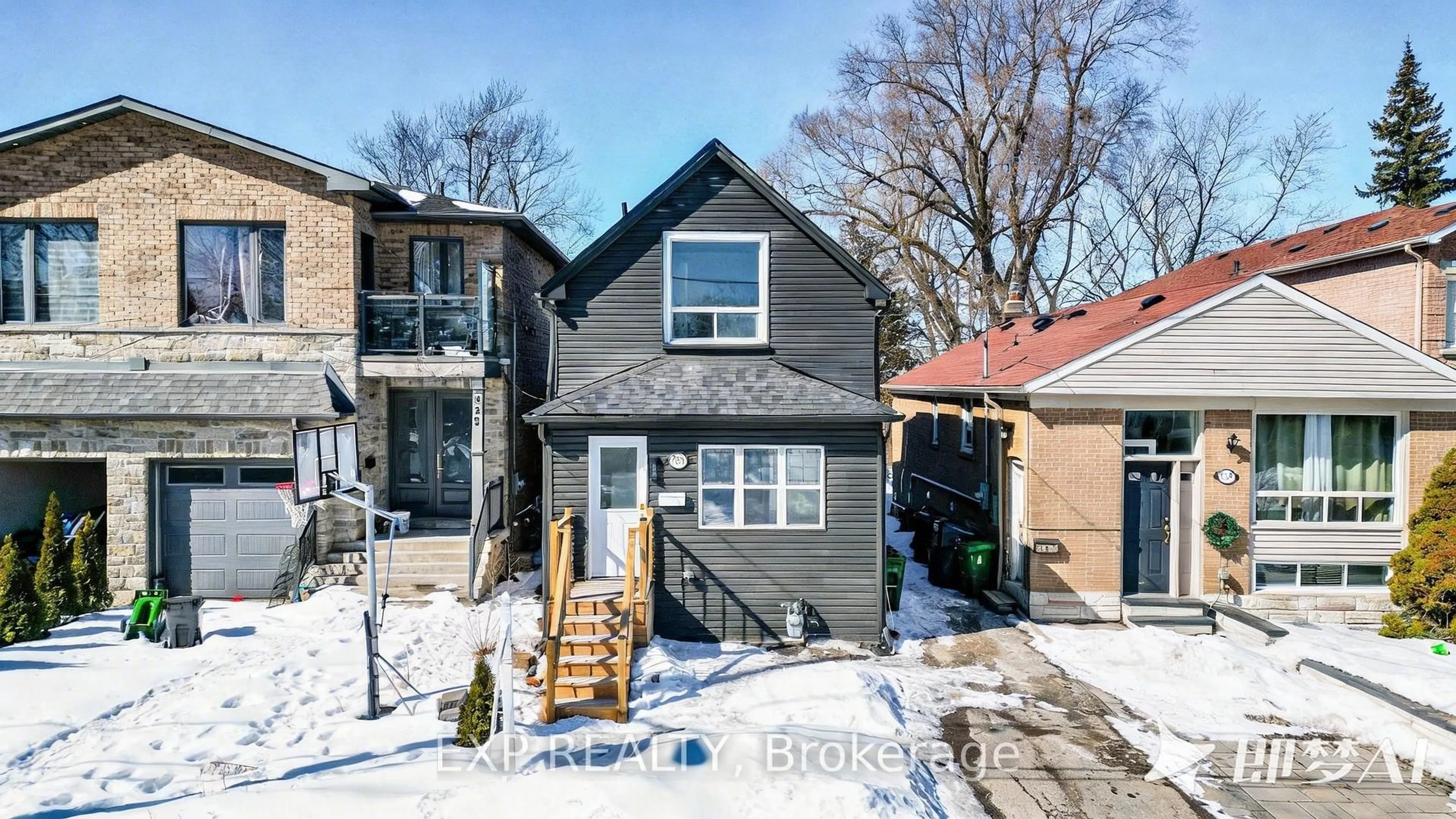 Home with brick exterior material, street for 224 Aylesworth Ave, Toronto Ontario M1N 2J6