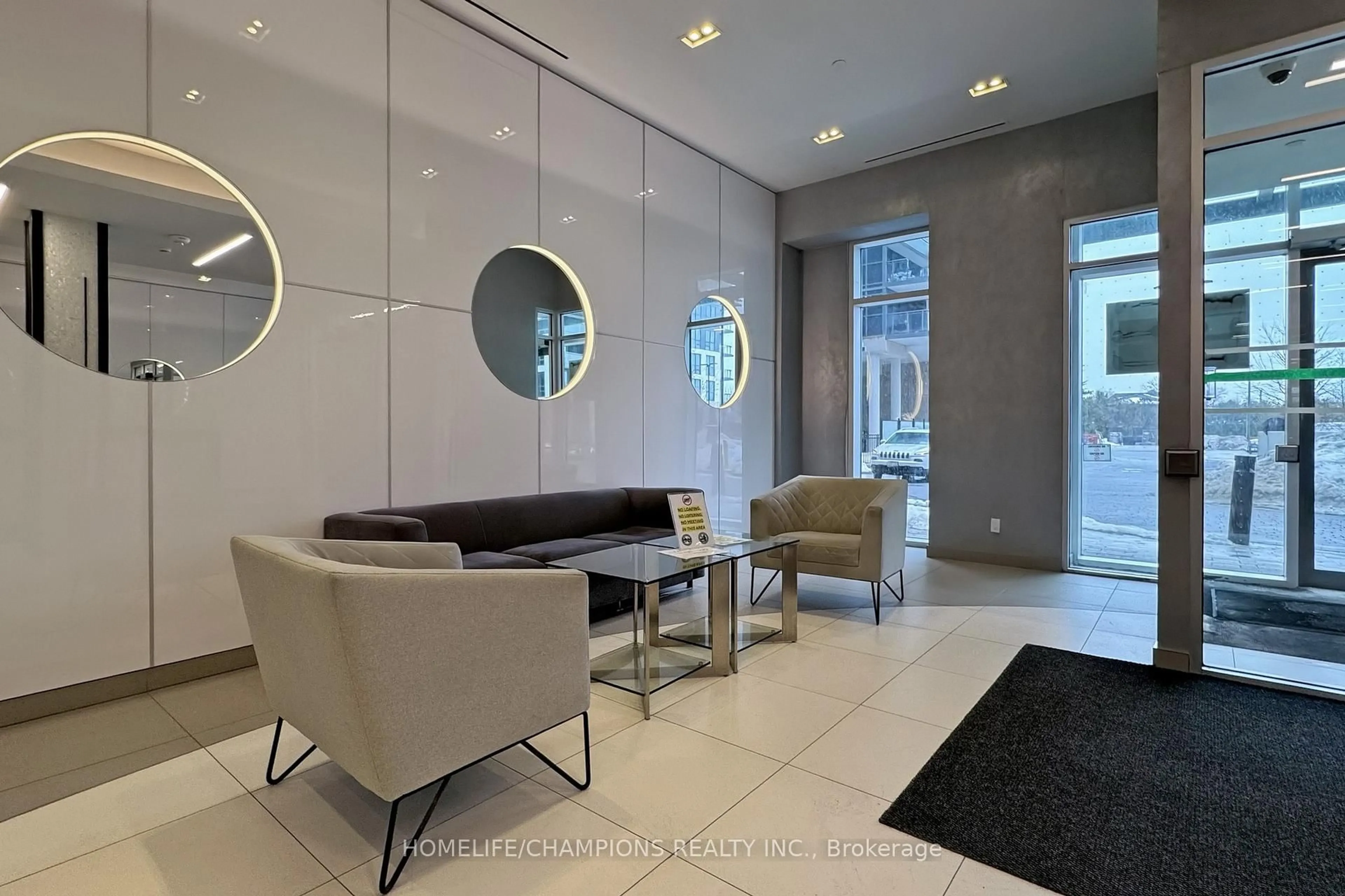 Indoor foyer for 20 Meadowglen Pl #2710, Toronto Ontario M1G 0A9