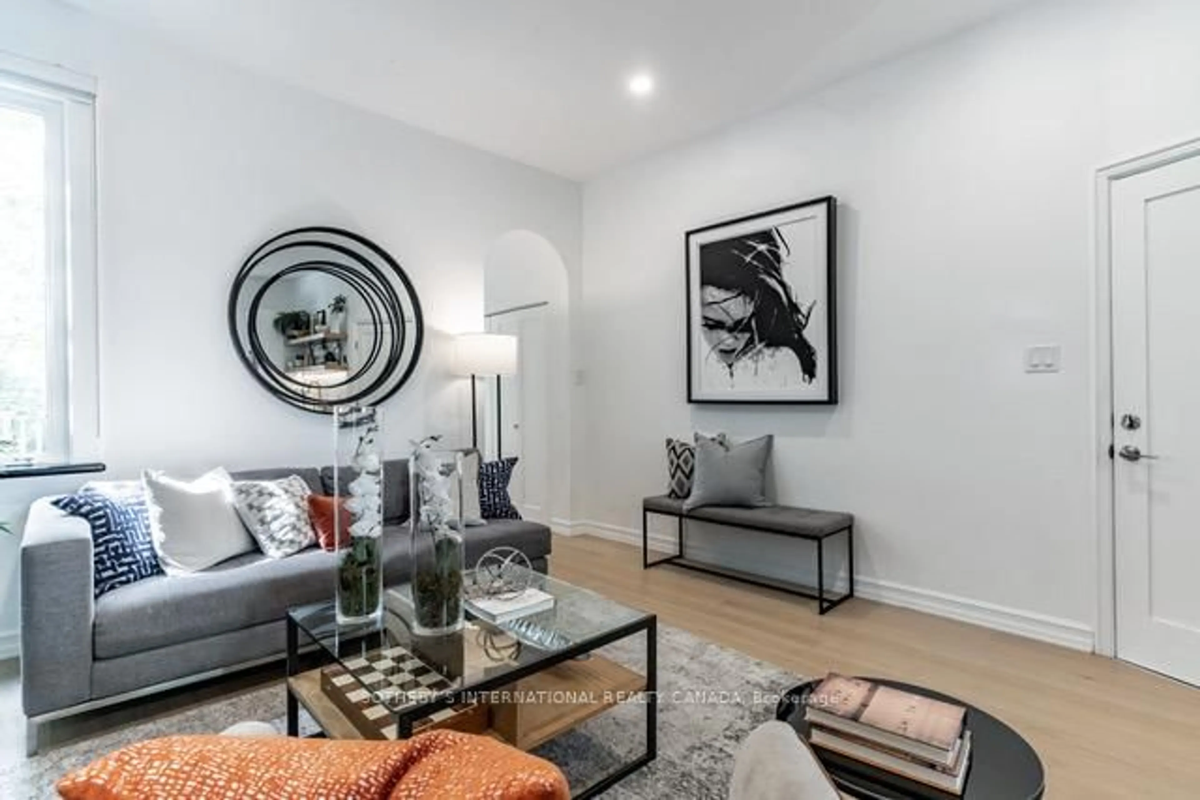 Living room with furniture, unknown for 59 Austin Ave, Toronto Ontario M4M 1V7