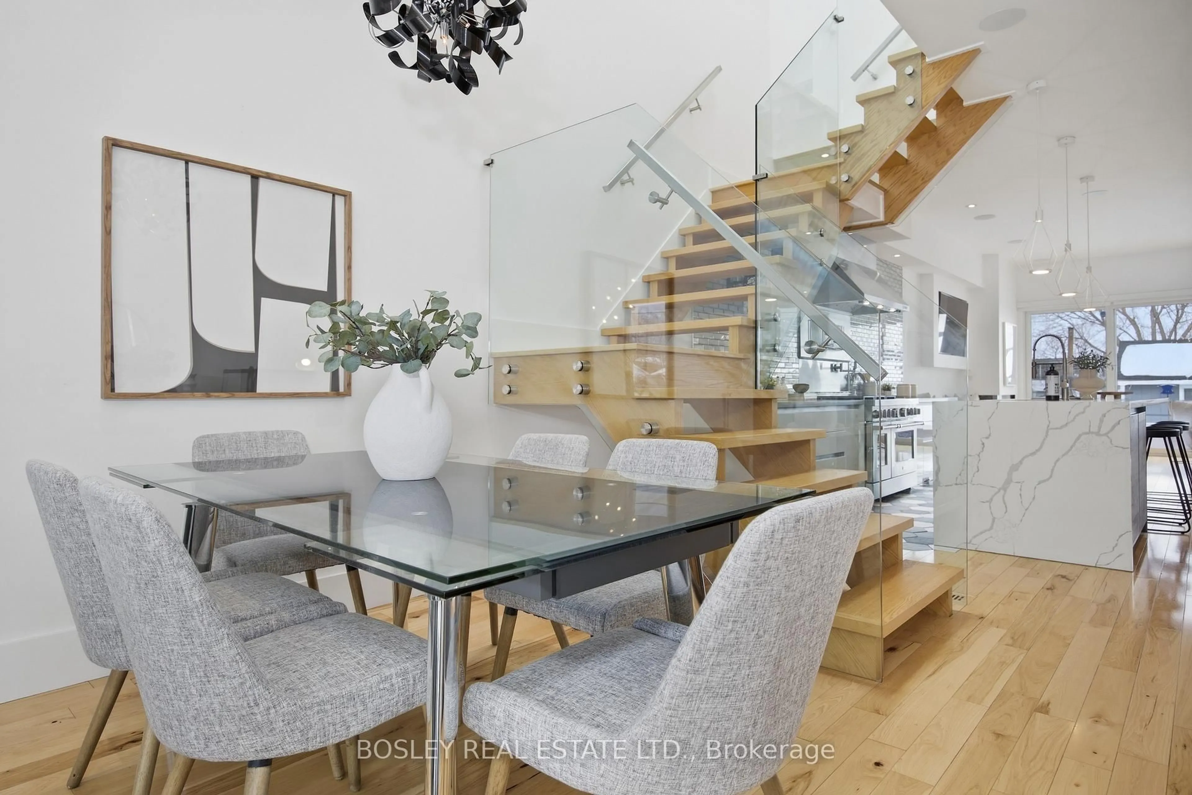 Unknown for 132 Aylesworth Ave, Toronto Ontario M1N 2J6