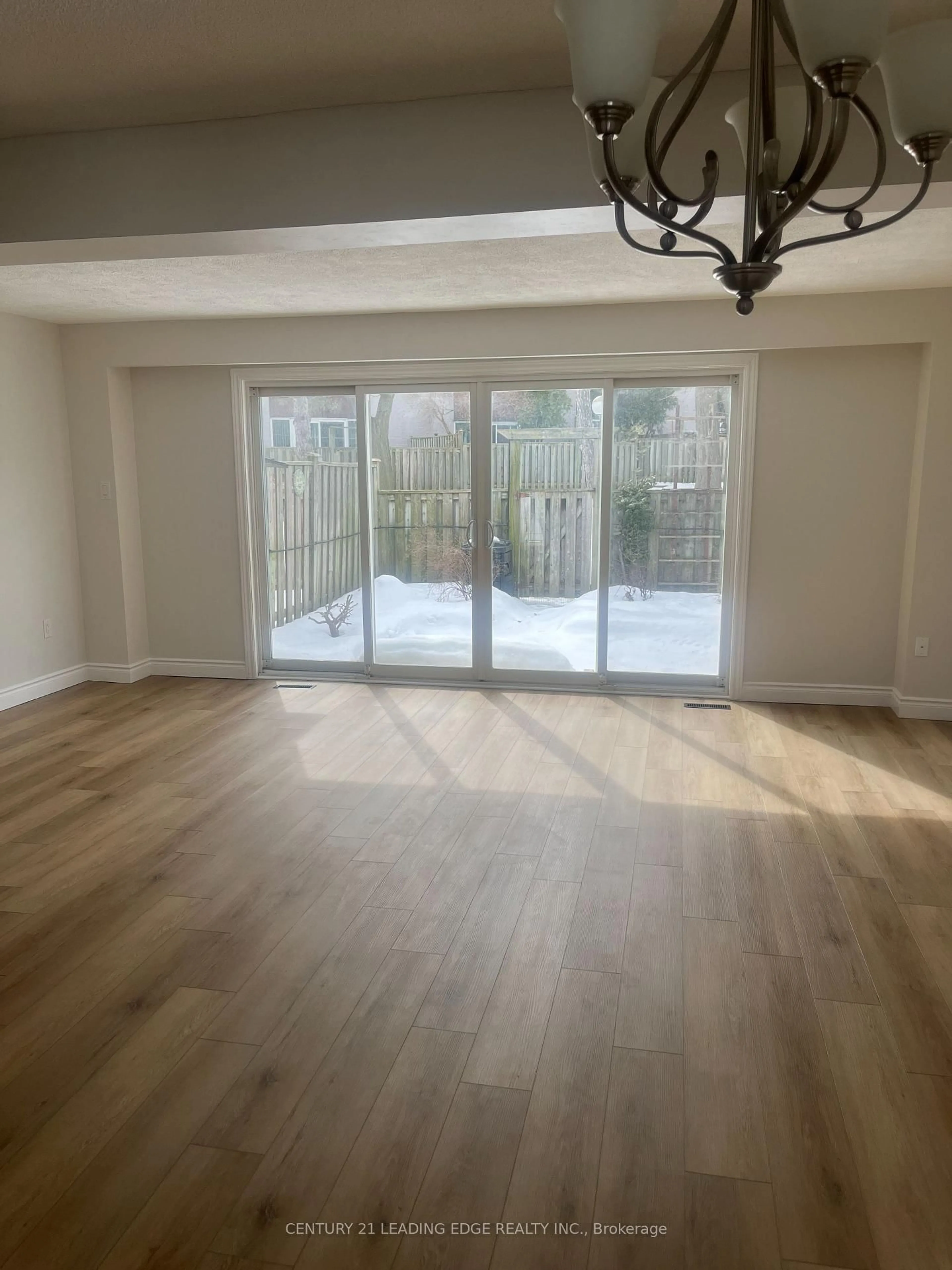 A pic of a room for 24 King Henrys Blvd, Toronto Ontario M1T 2V4