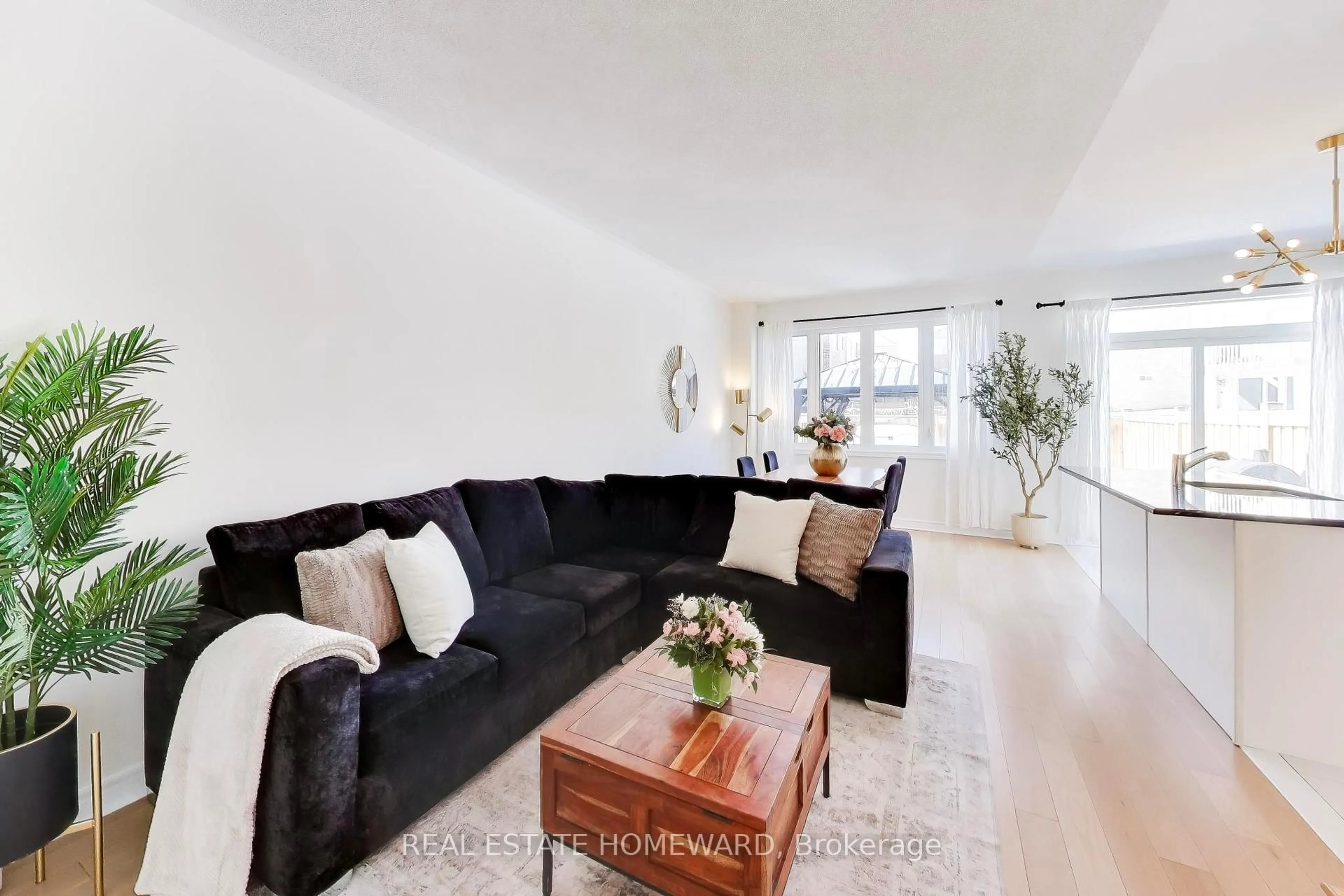 Living room with furniture, unknown for 2608 Cerise Manr, Pickering Ontario L1X 0G8