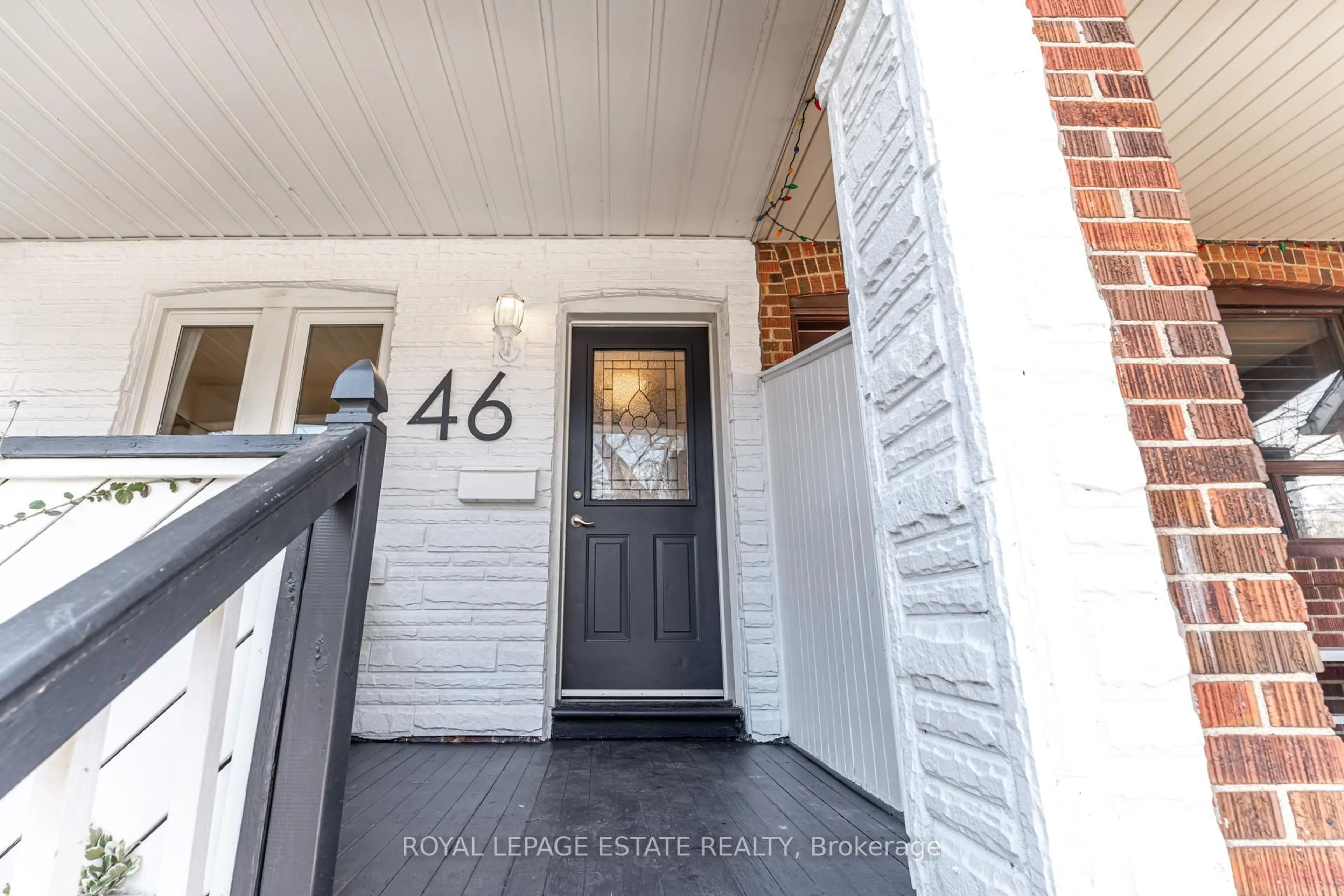 Indoor entryway for 46 Thyra Ave, Toronto Ontario M4C 5G5