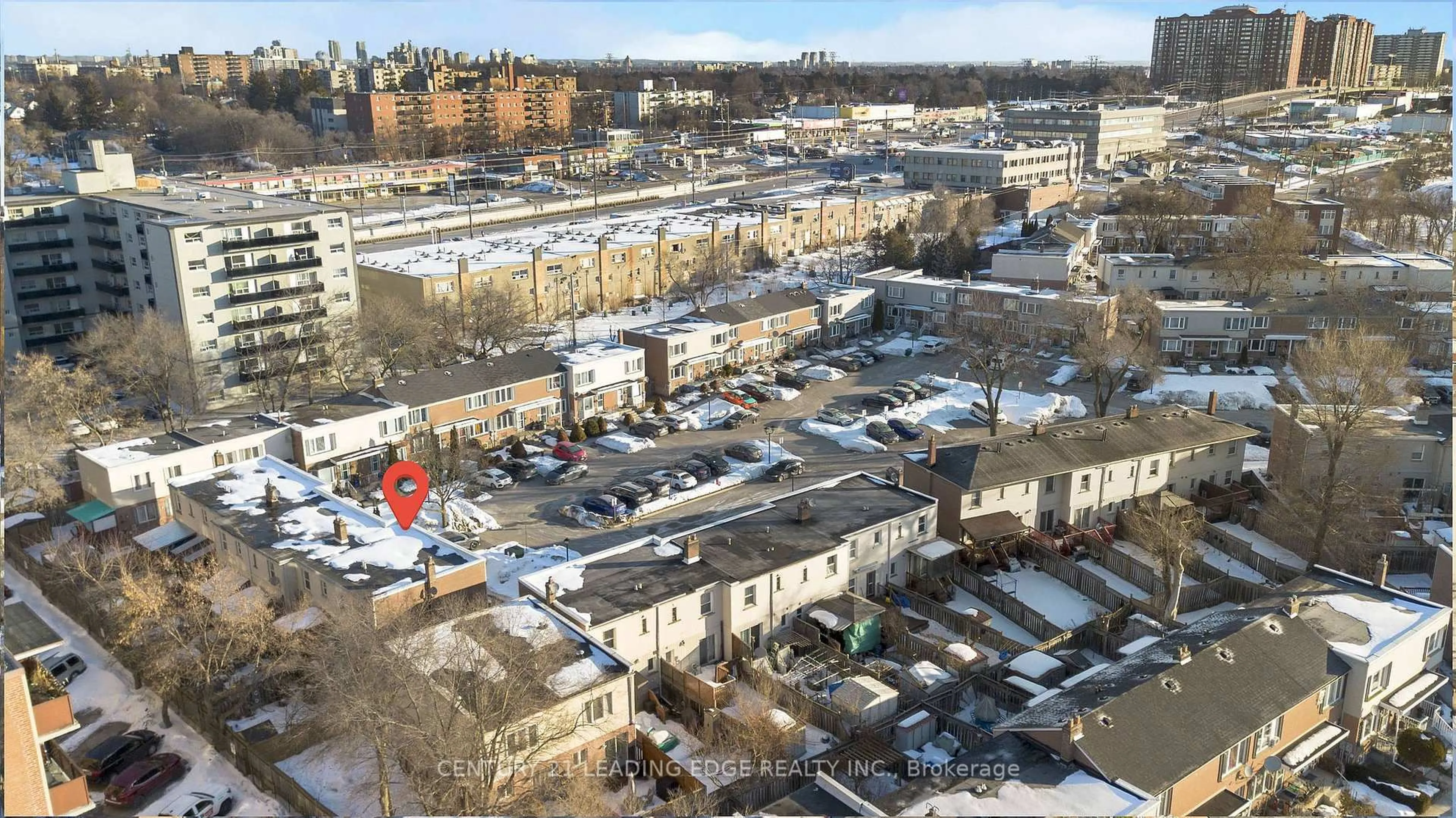 A pic from outside/outdoor area/front of a property/back of a property/a pic from drone, city buildings view from balcony for 740 Kennedy Rd #57, Toronto Ontario M1K 2C5