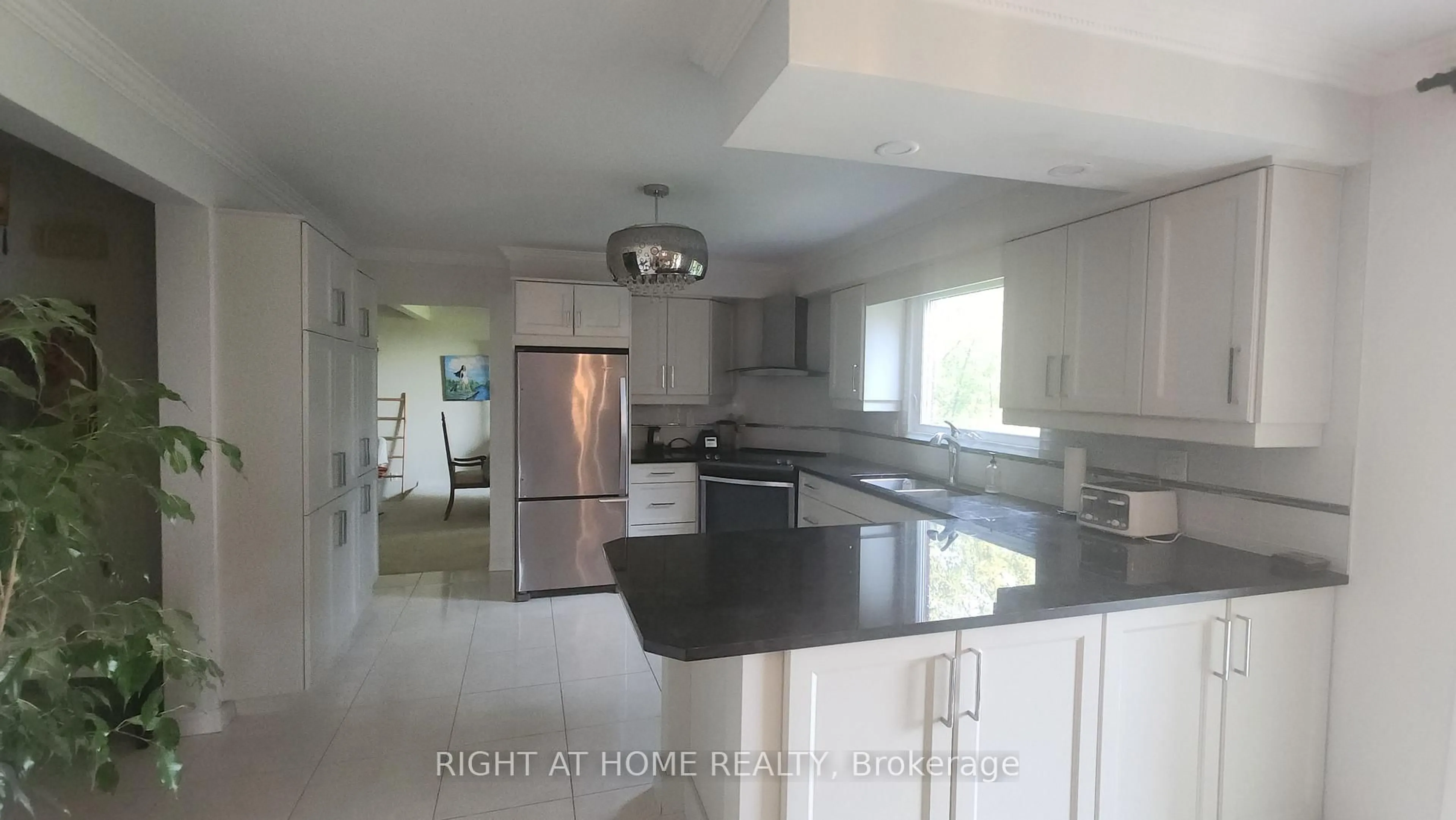 Open concept kitchen, unknown for 2853 Bellwood Dr, Clarington Ontario L1B 0L5