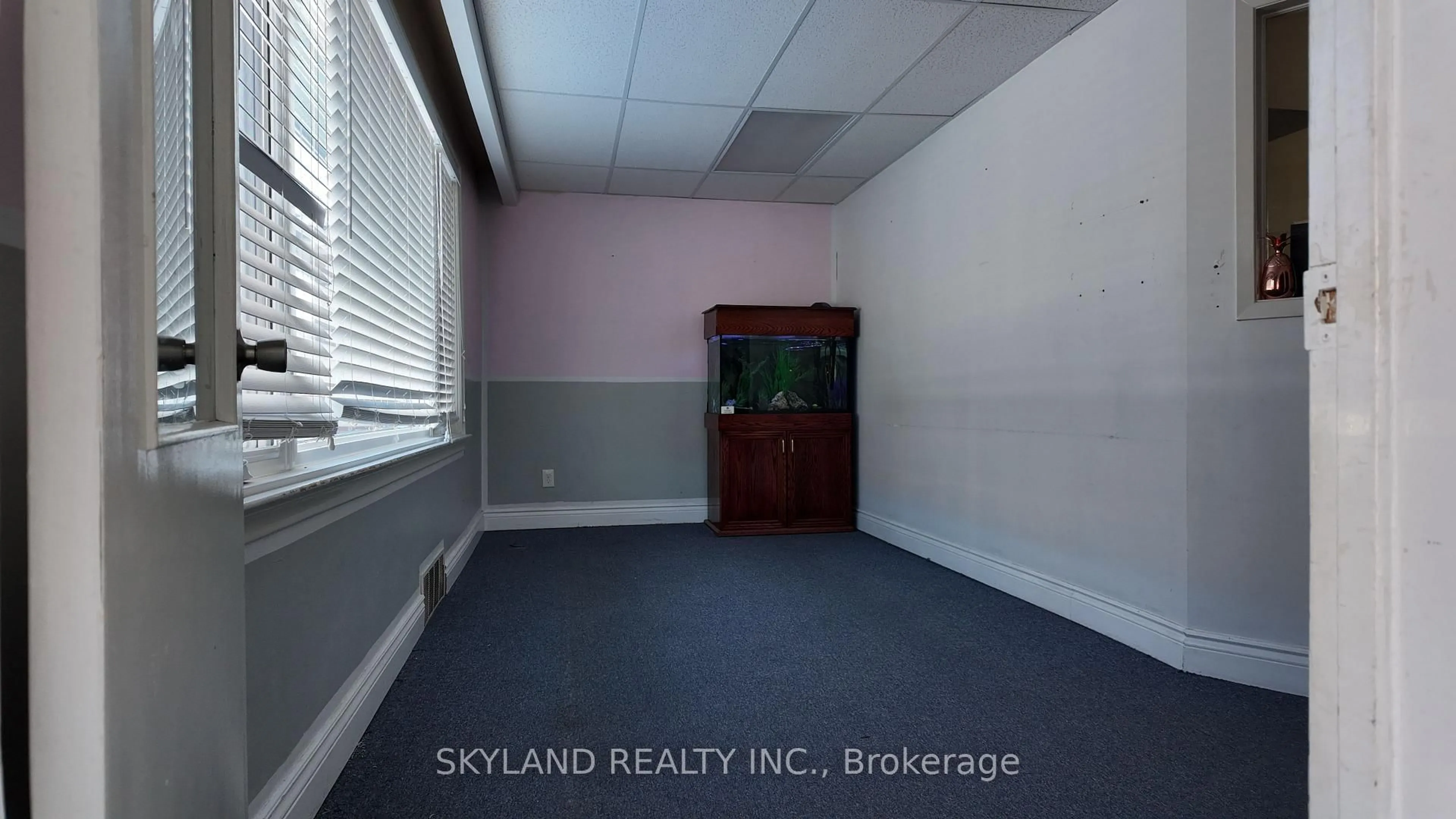 A pic of a room for 1256 Danforth Rd, Toronto Ontario M1J 1E5